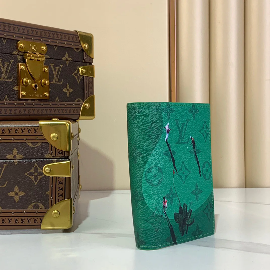 Обложки На Паспорт Louis Vuitton 84054