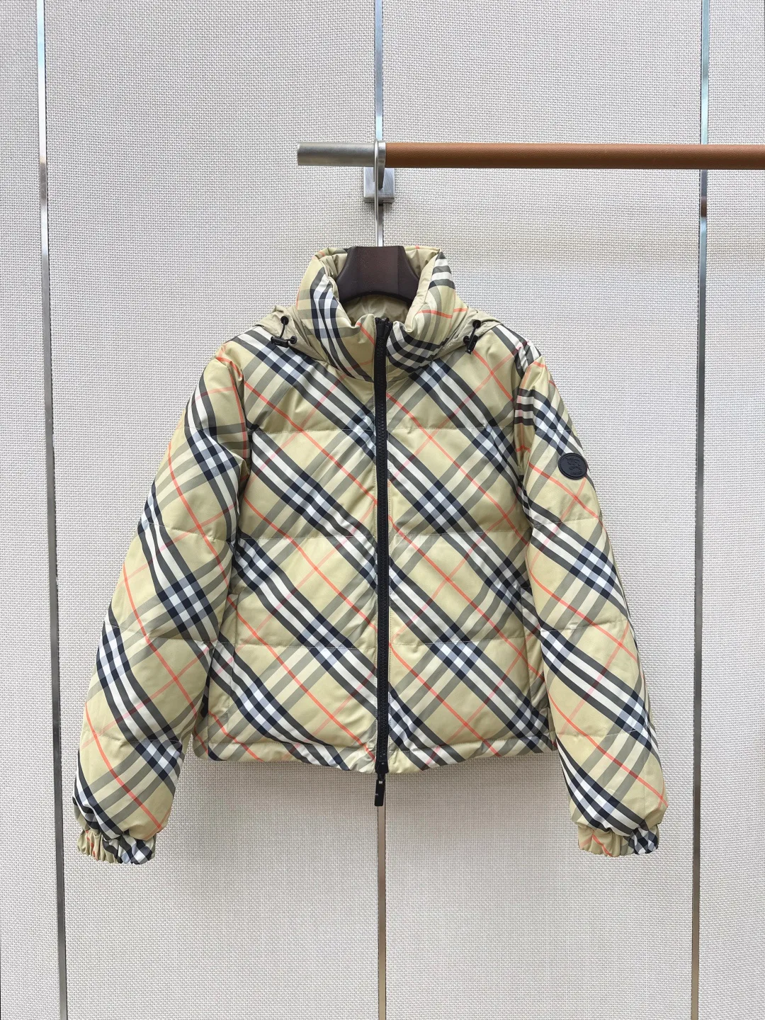 Куртки И Пуховики Женские Burberry 18023669
