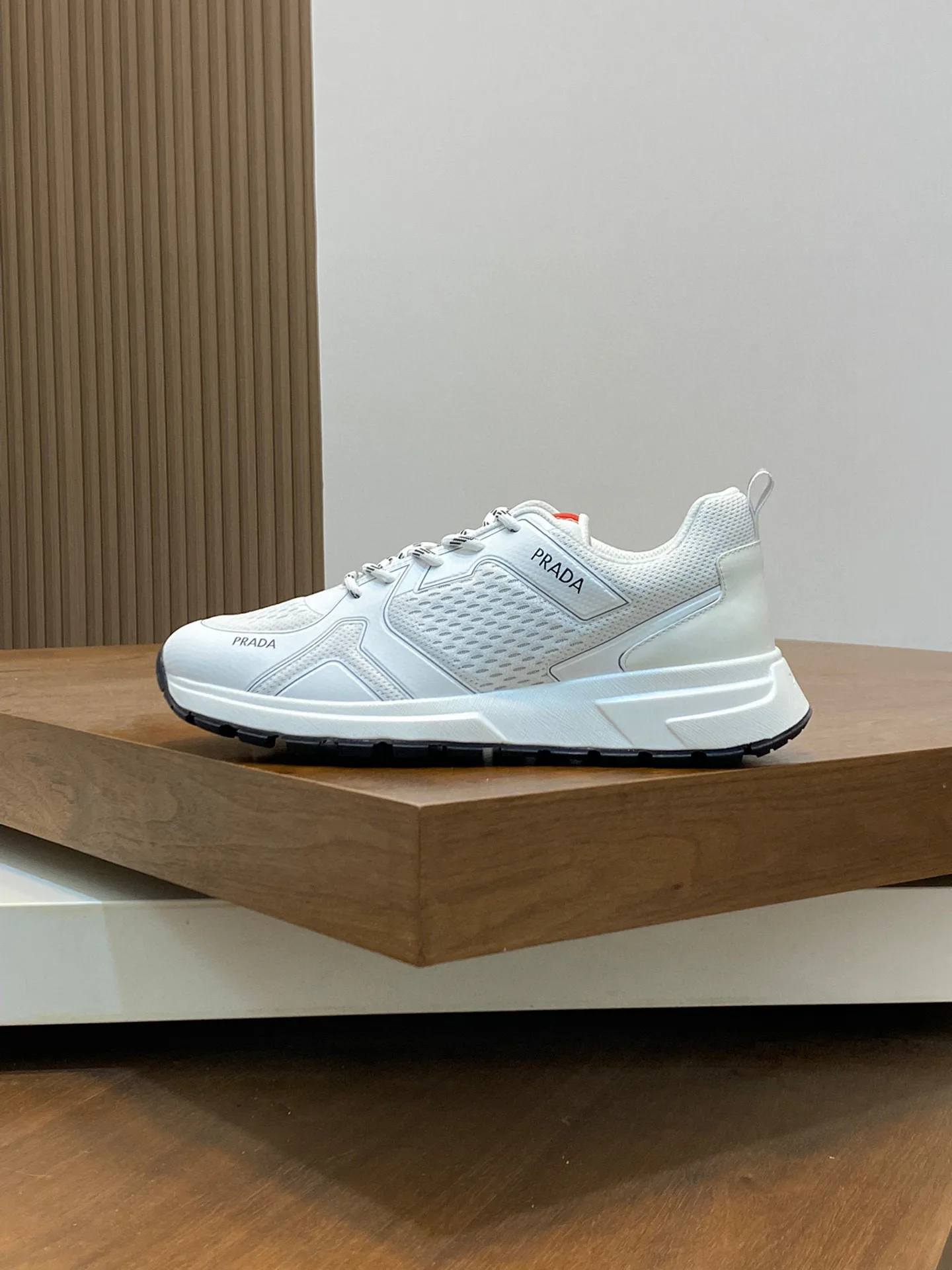 Кроссовки Мужские Prada 15583