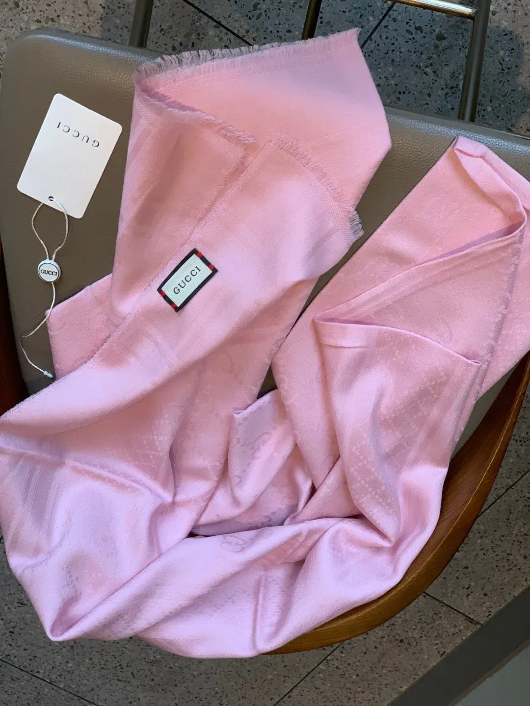 Шарфы Gucci 463806