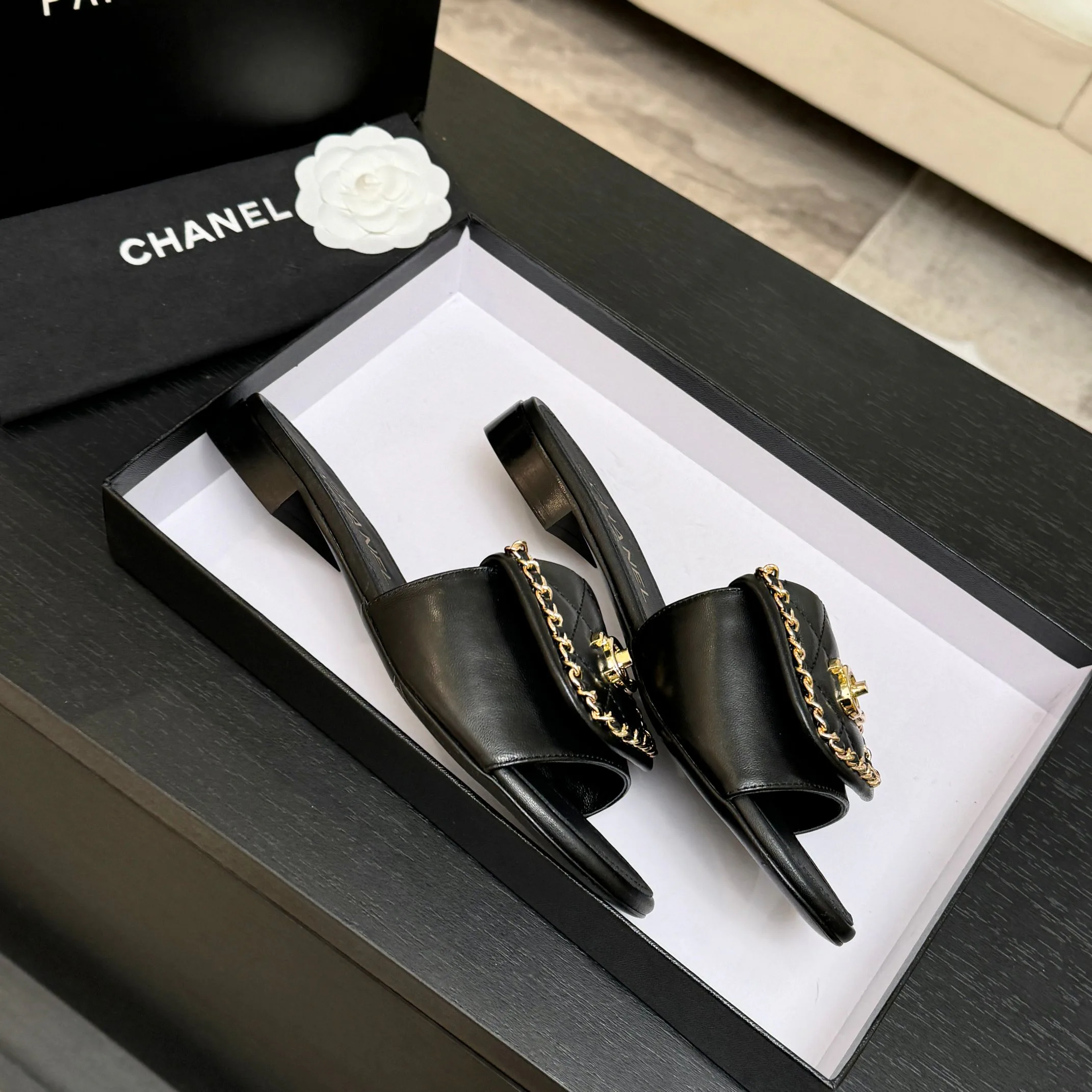 Шлепанцы Женские Chanel 1468218