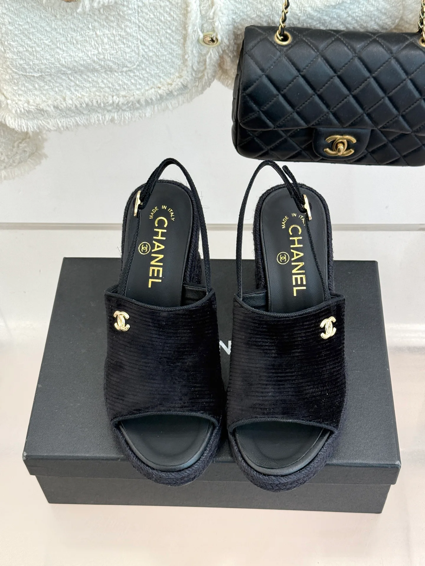 Босоножки Женские Chanel 11902044