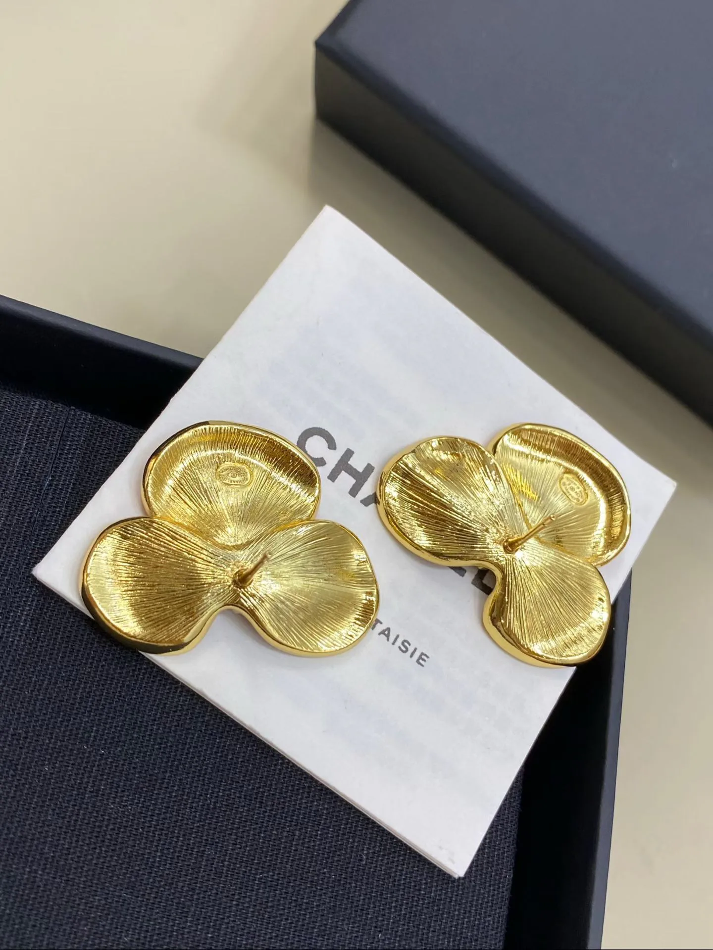 Бижутерия Chanel 18122628