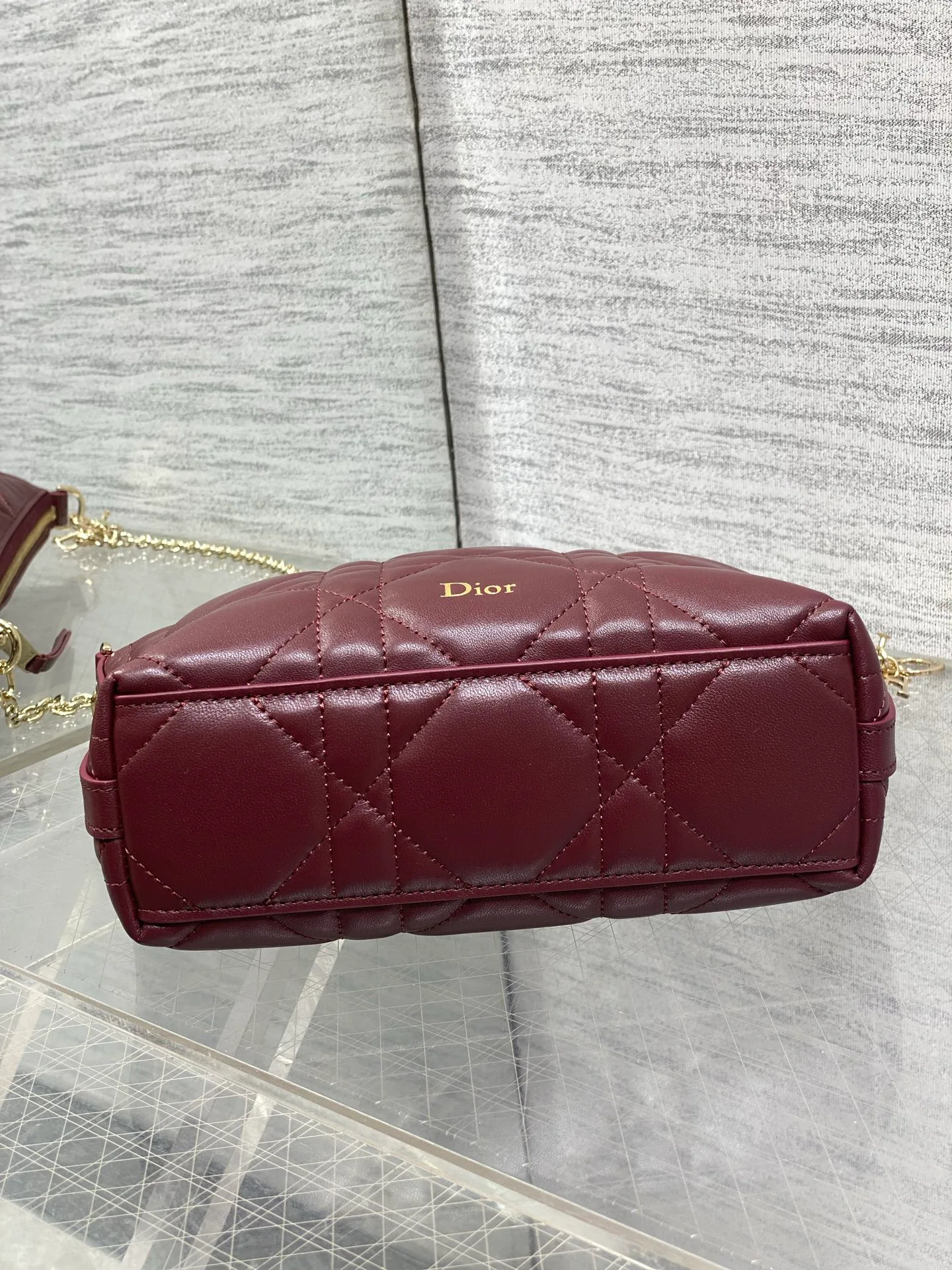 Классические Сумки Женские Christian Dior 17629535