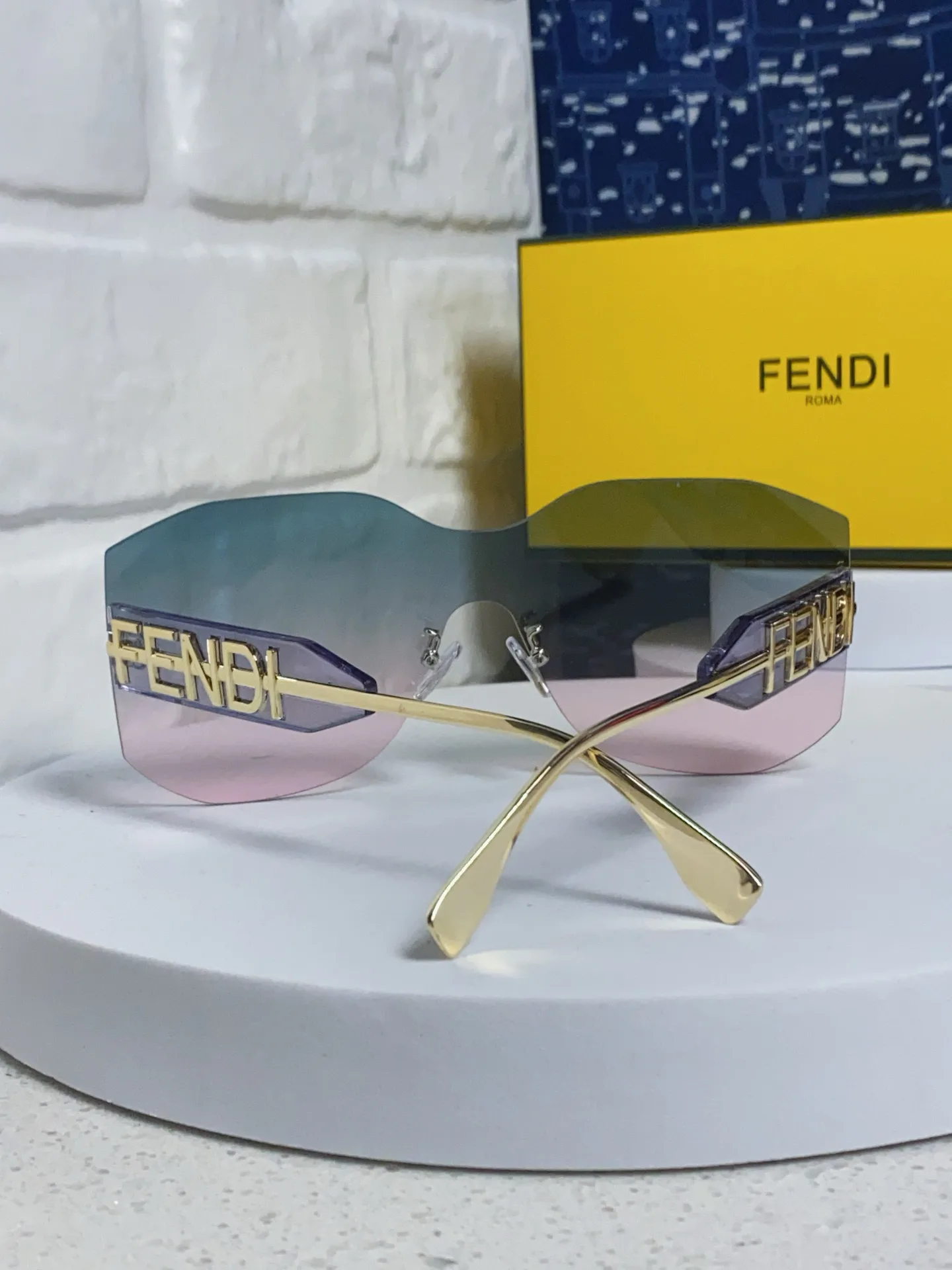 Очки Fendi 13135718