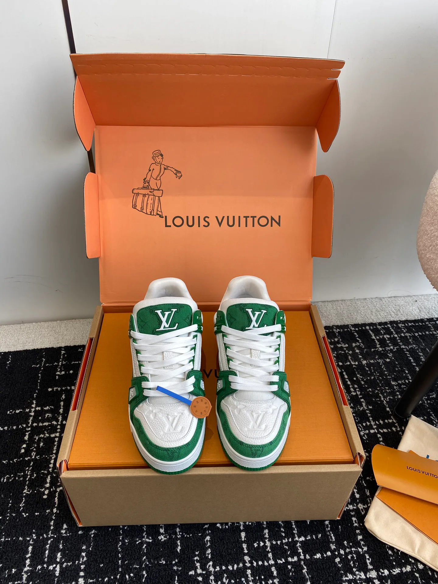 Кроссовки Женские Louis Vuitton 5790911