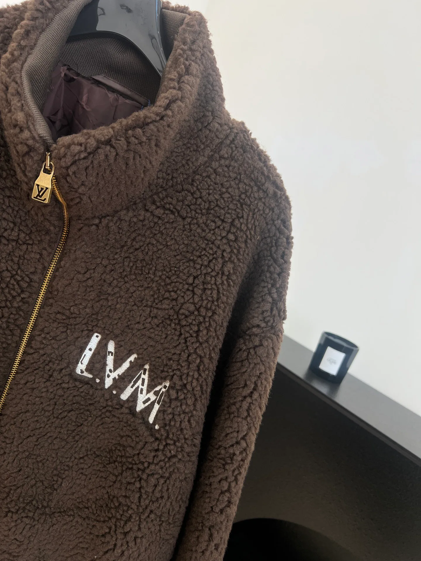 Куртки И Пуховики Женские Louis Vuitton 1270899