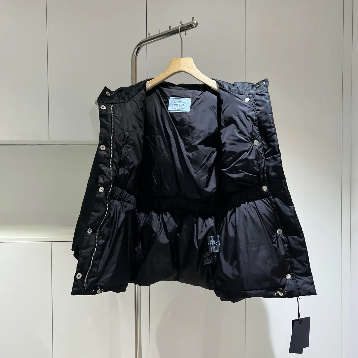 Куртки И Пуховики Женские Prada 18993994