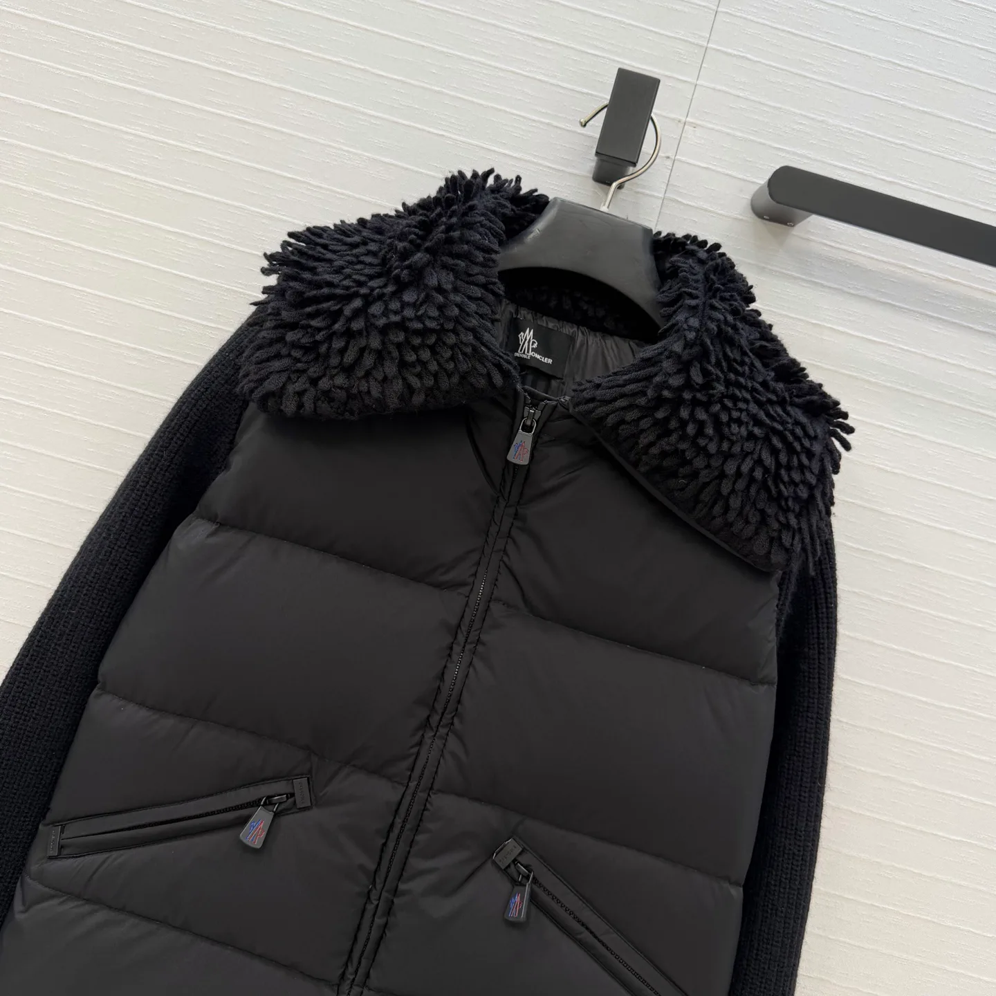 Куртки И Пуховики Женские Moncler 19332003