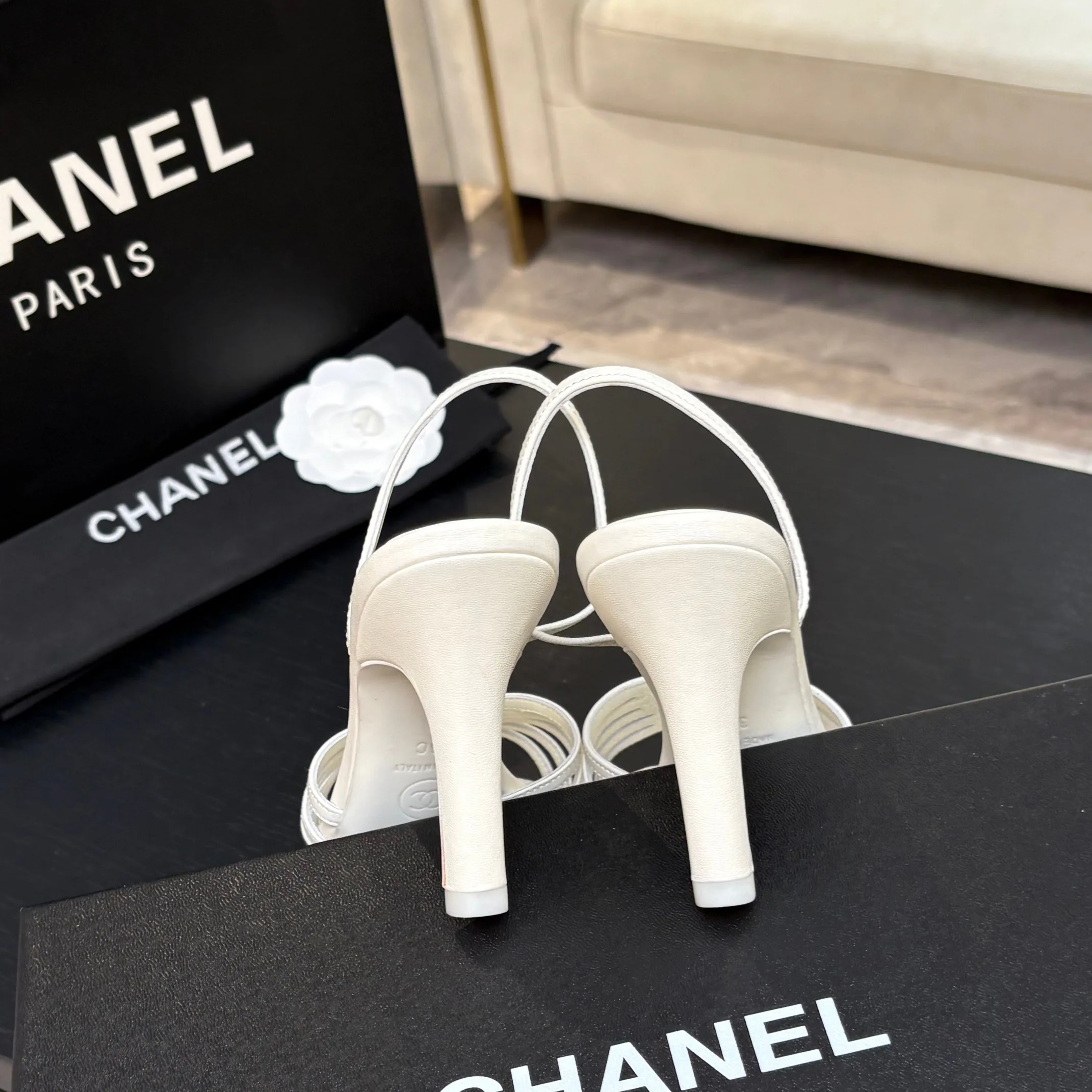Босоножки Женские Chanel 16932183