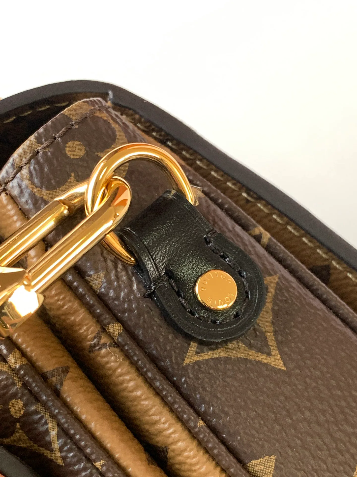 Сумки На Ремне Женские Louis Vuitton 12782062