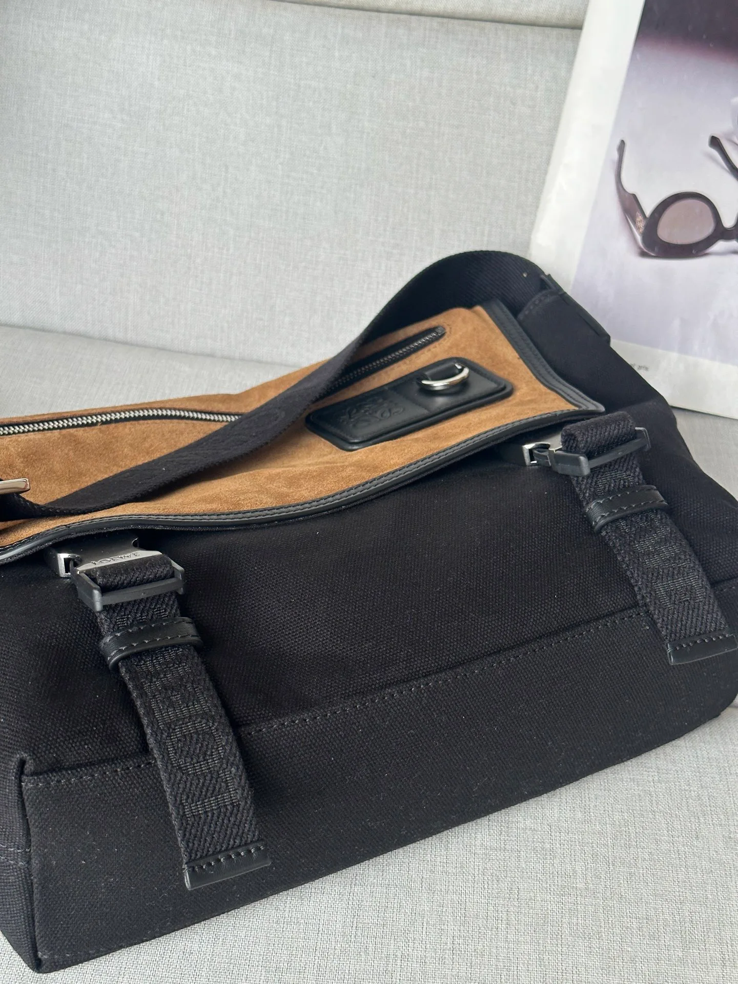 Сумки На Ремне Женские Loewe 11621900