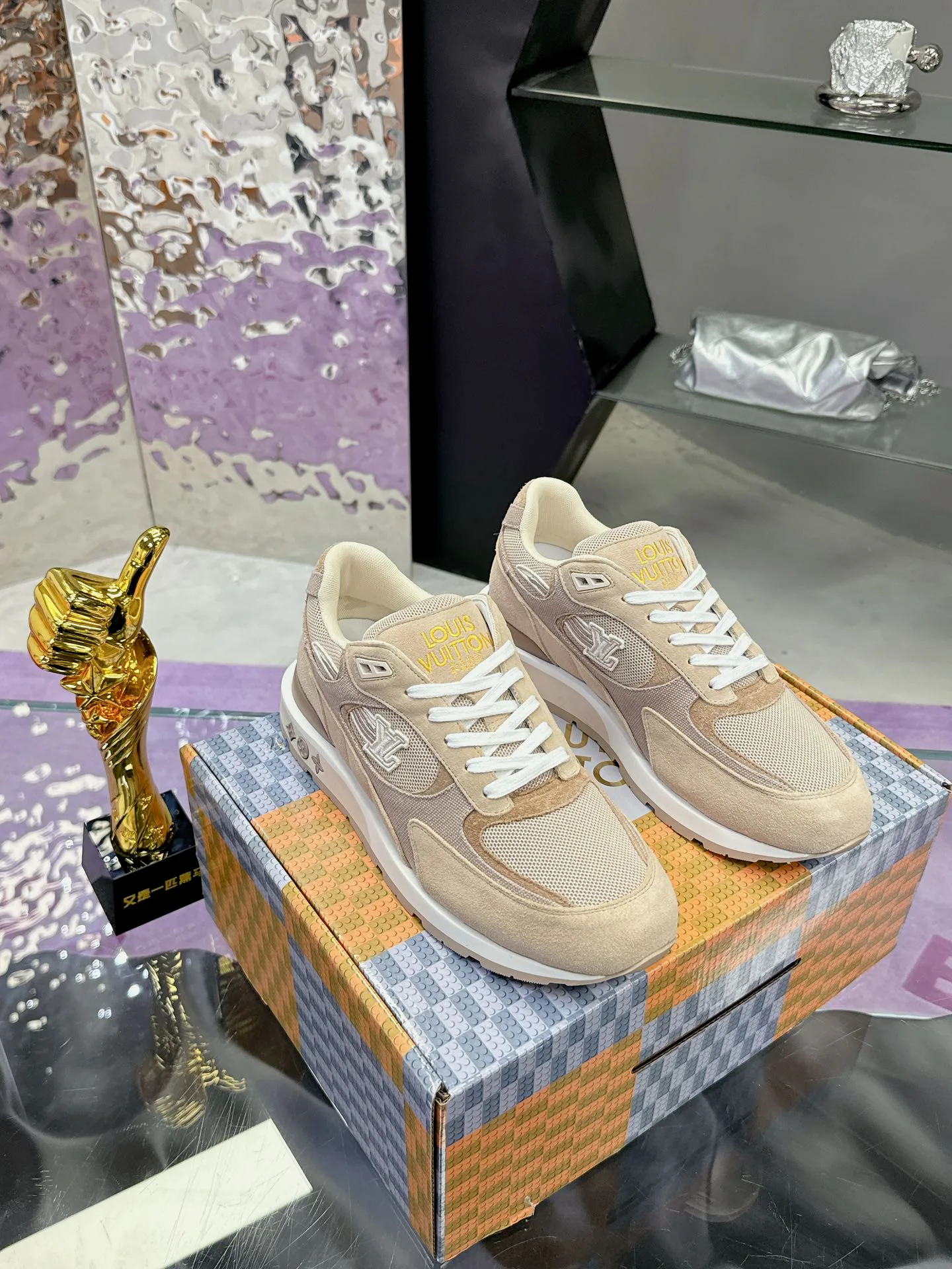 Кроссовки Мужские Louis Vuitton 276152