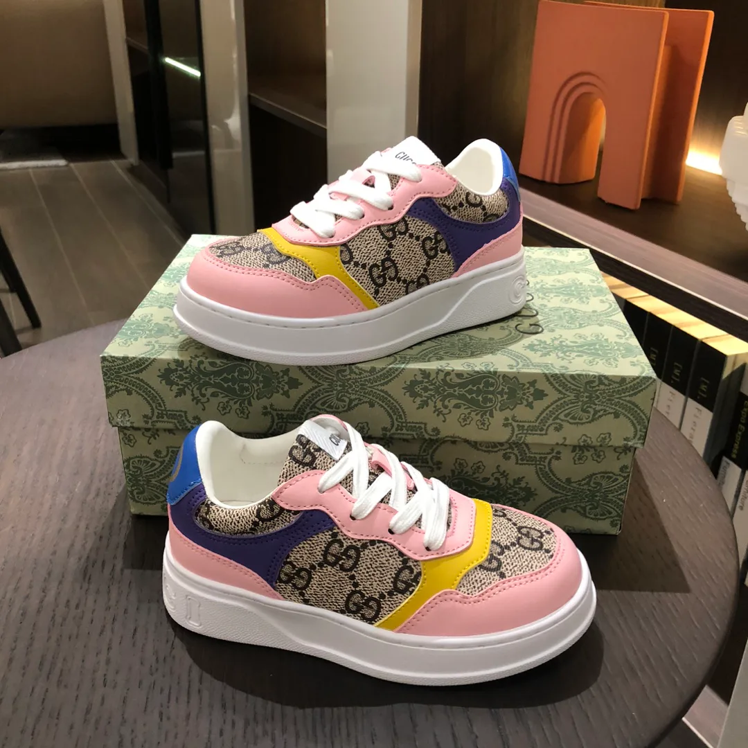 Кроссовки Женские Gucci 18445137