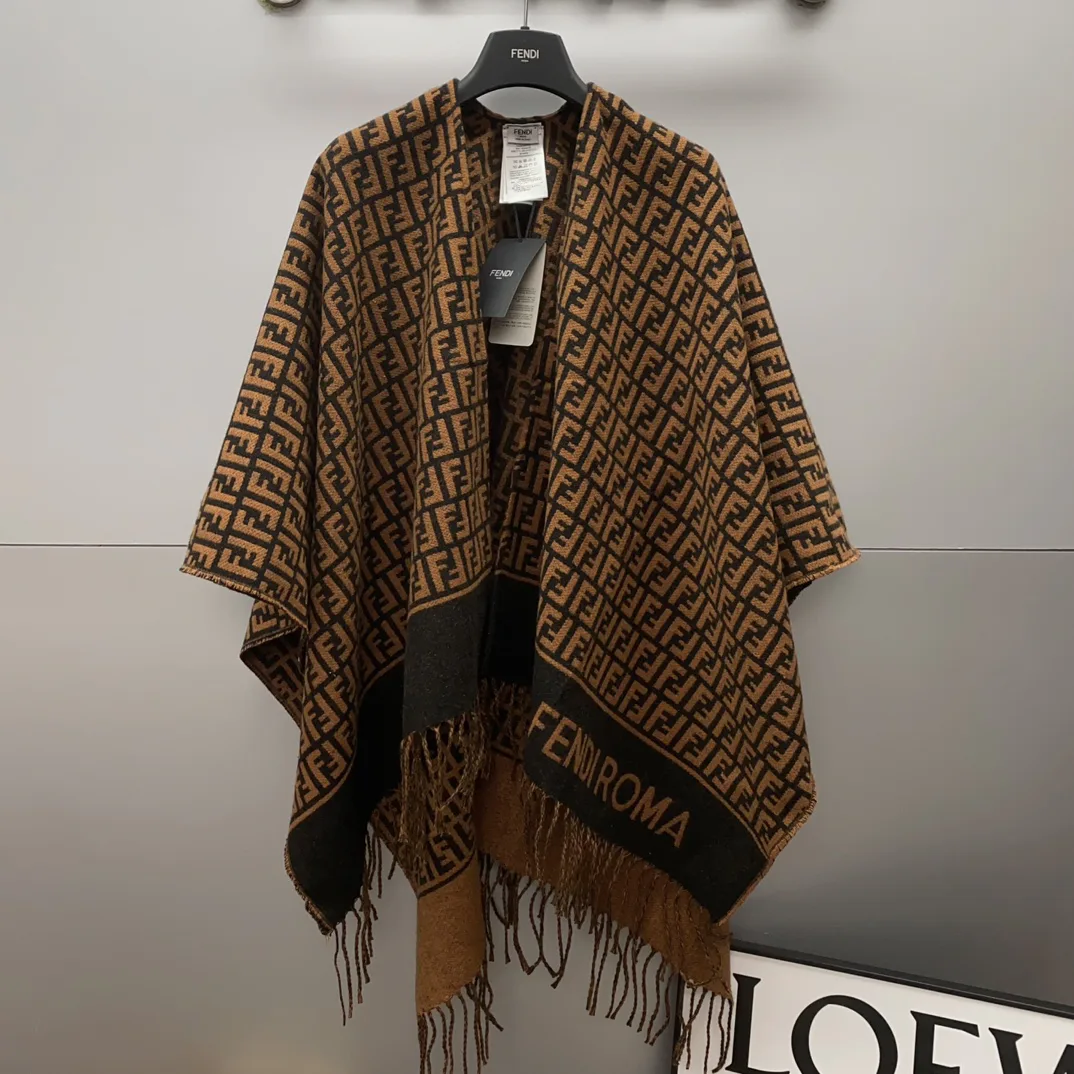 Пальто Женские Fendi 18518798
