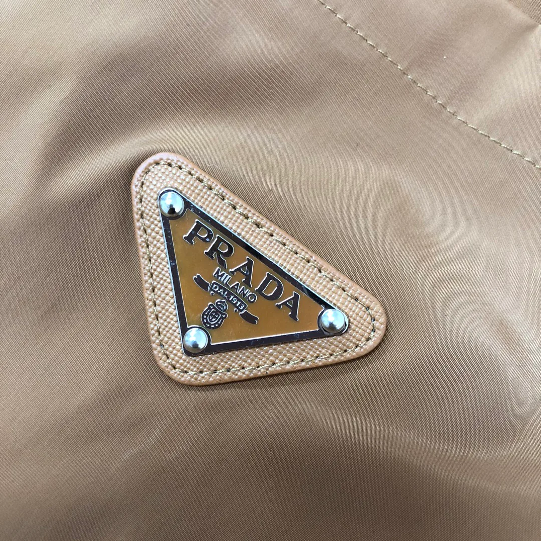 Куртки И Пуховики Мужские Prada 9620323