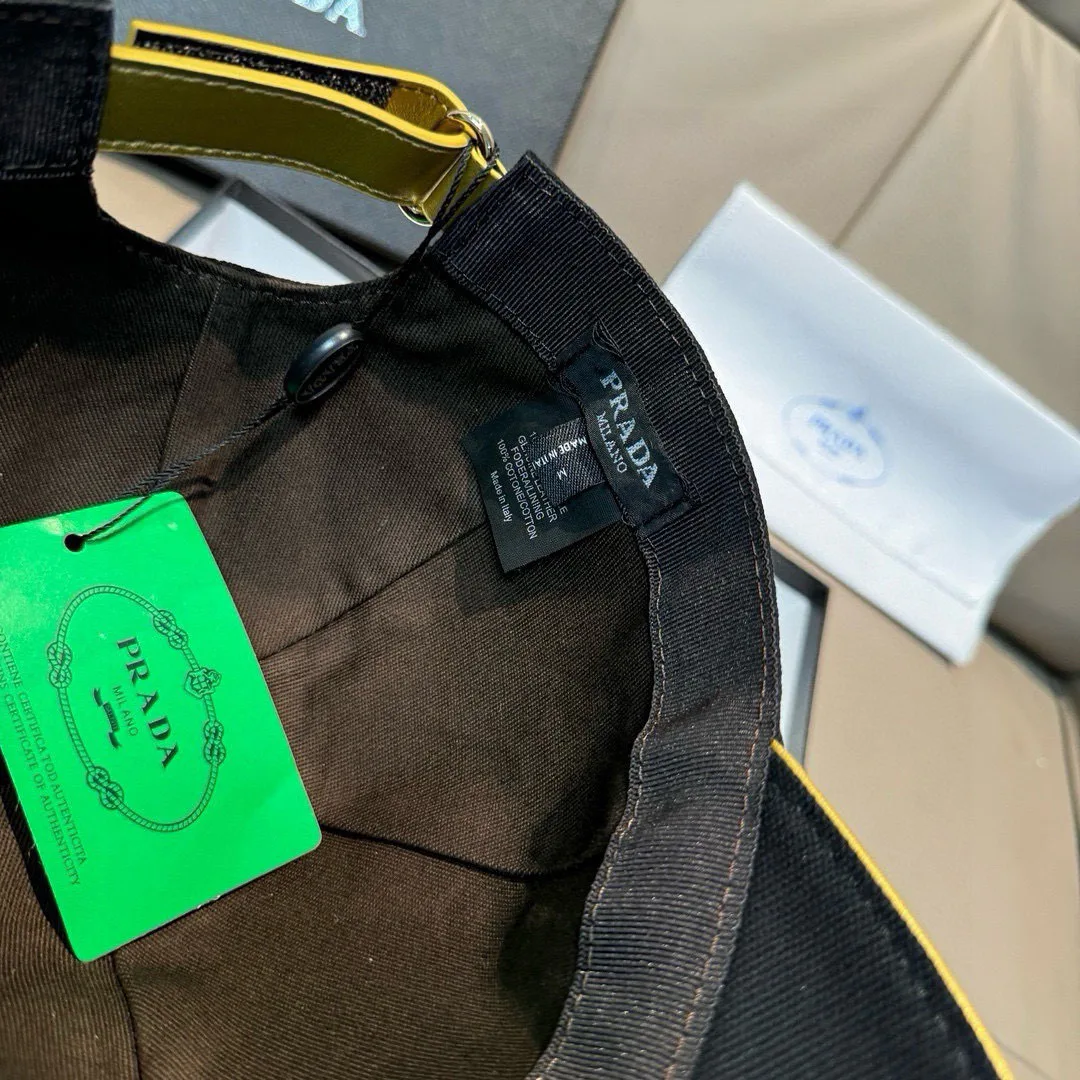 Головные Уборы Prada 4550001