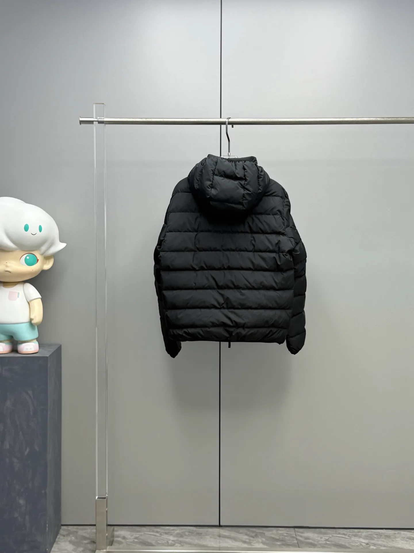 Куртки И Пуховики Мужские Moncler 17927593