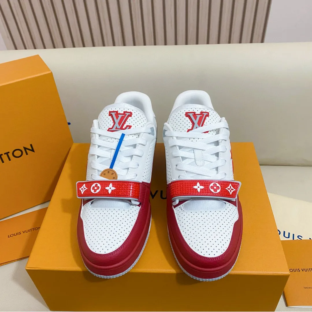 Кроссовки Женские Louis Vuitton 2652616