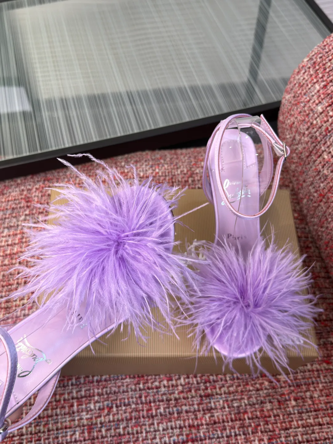 Босоножки Женские Christian Louboutin 16983471