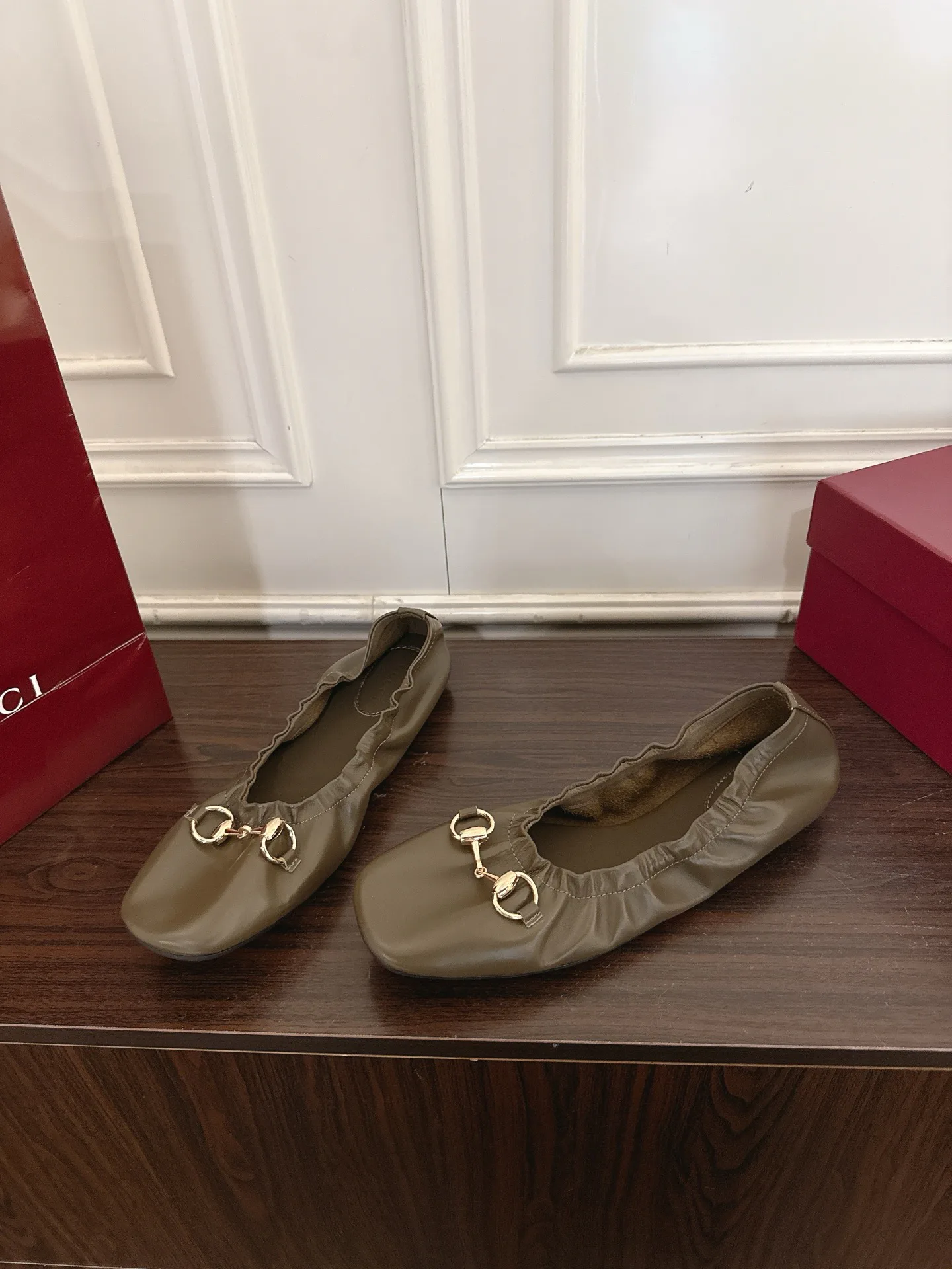 Балетки Женские Gucci 18135539