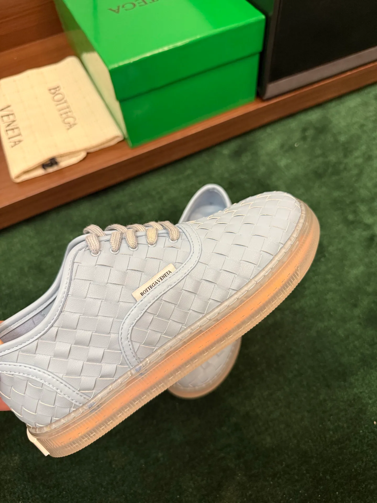 Кроссовки Женские Bottega Veneta 17386185