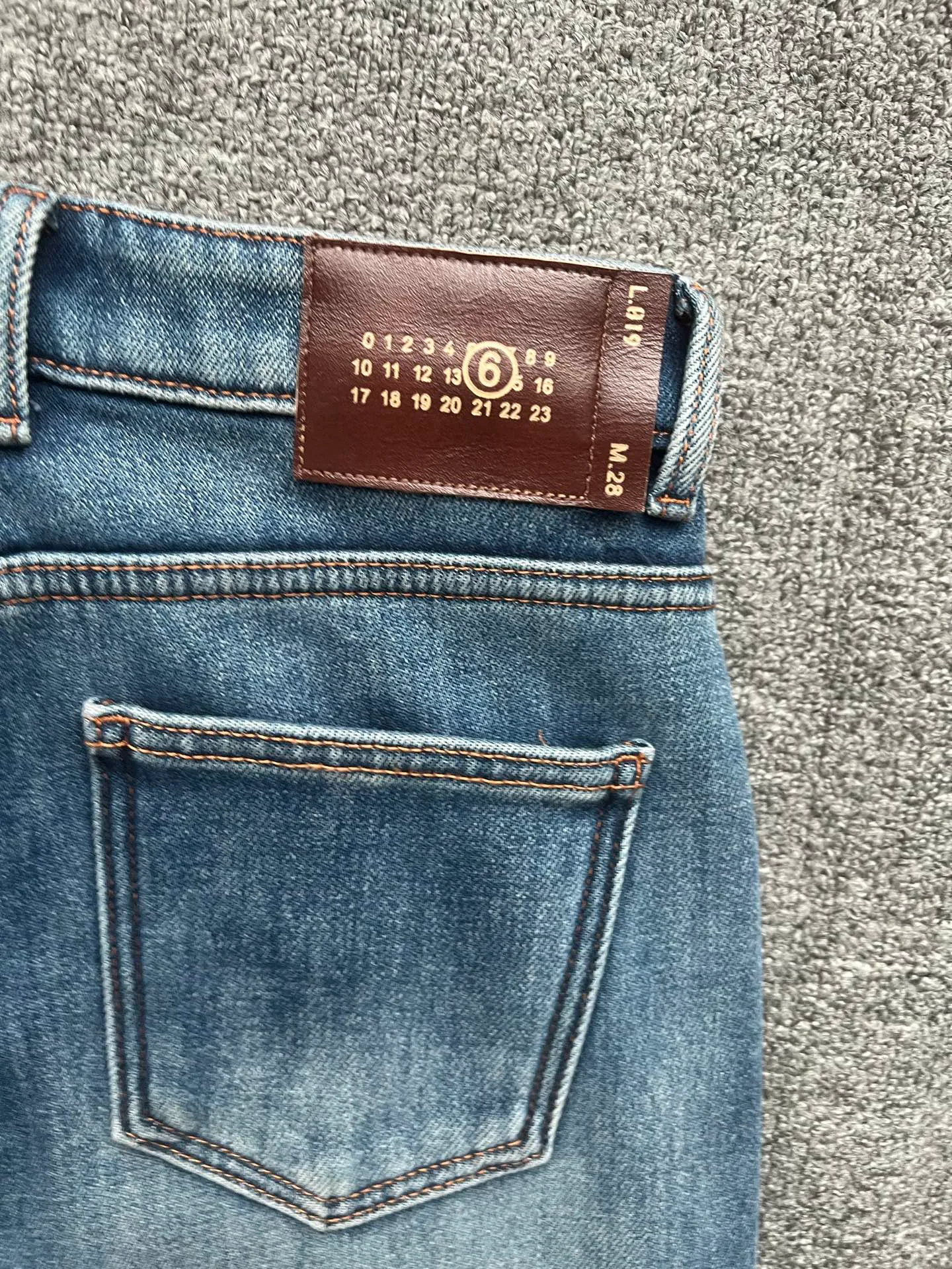 Джинсы Женские Maison Margiela 724315