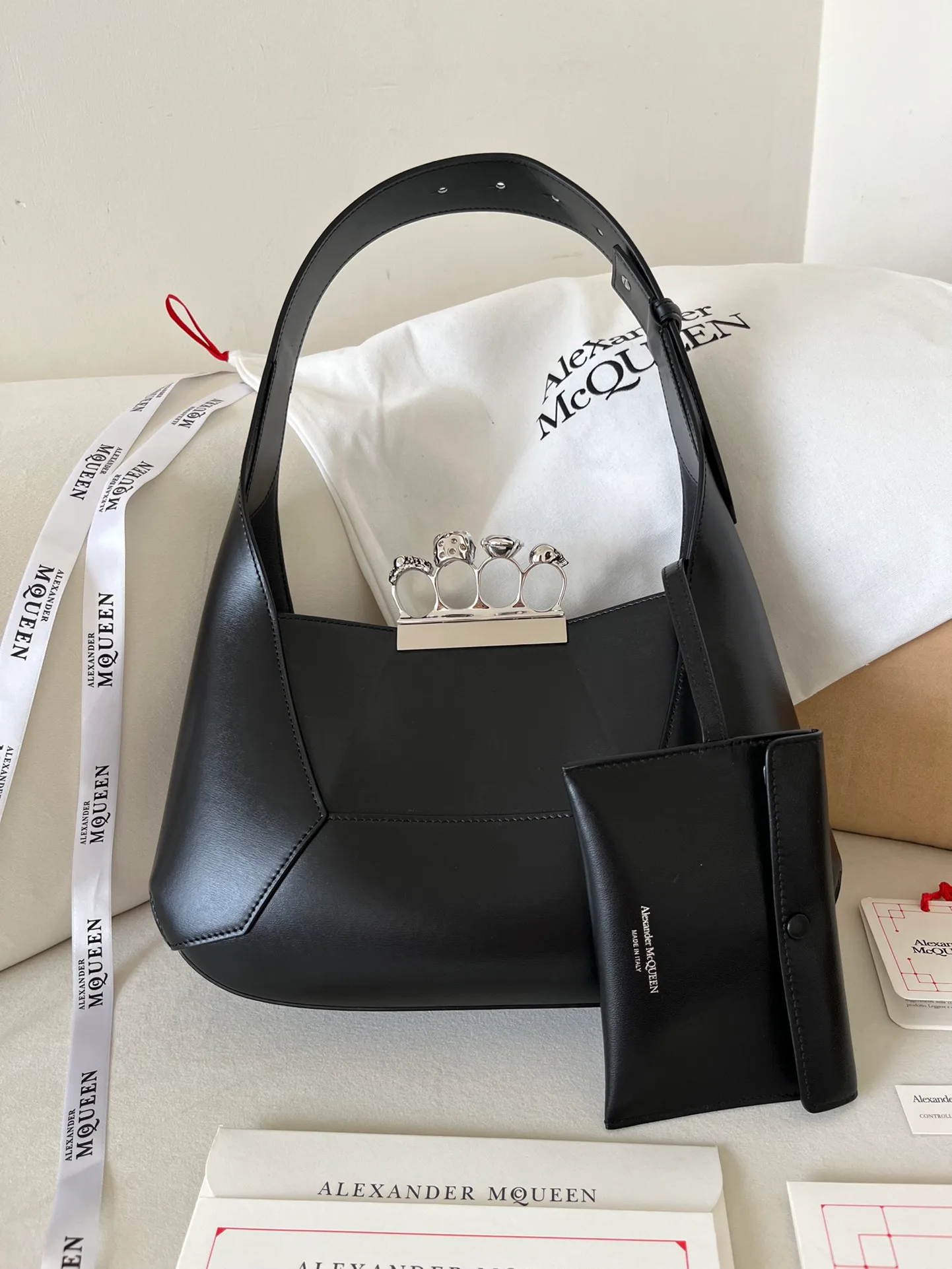 Сумки На Ремне Женские Alexander Mcqueen 11472551