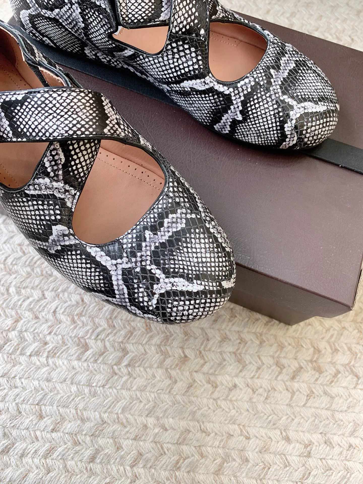 Балетки Женские Alaia 19338273