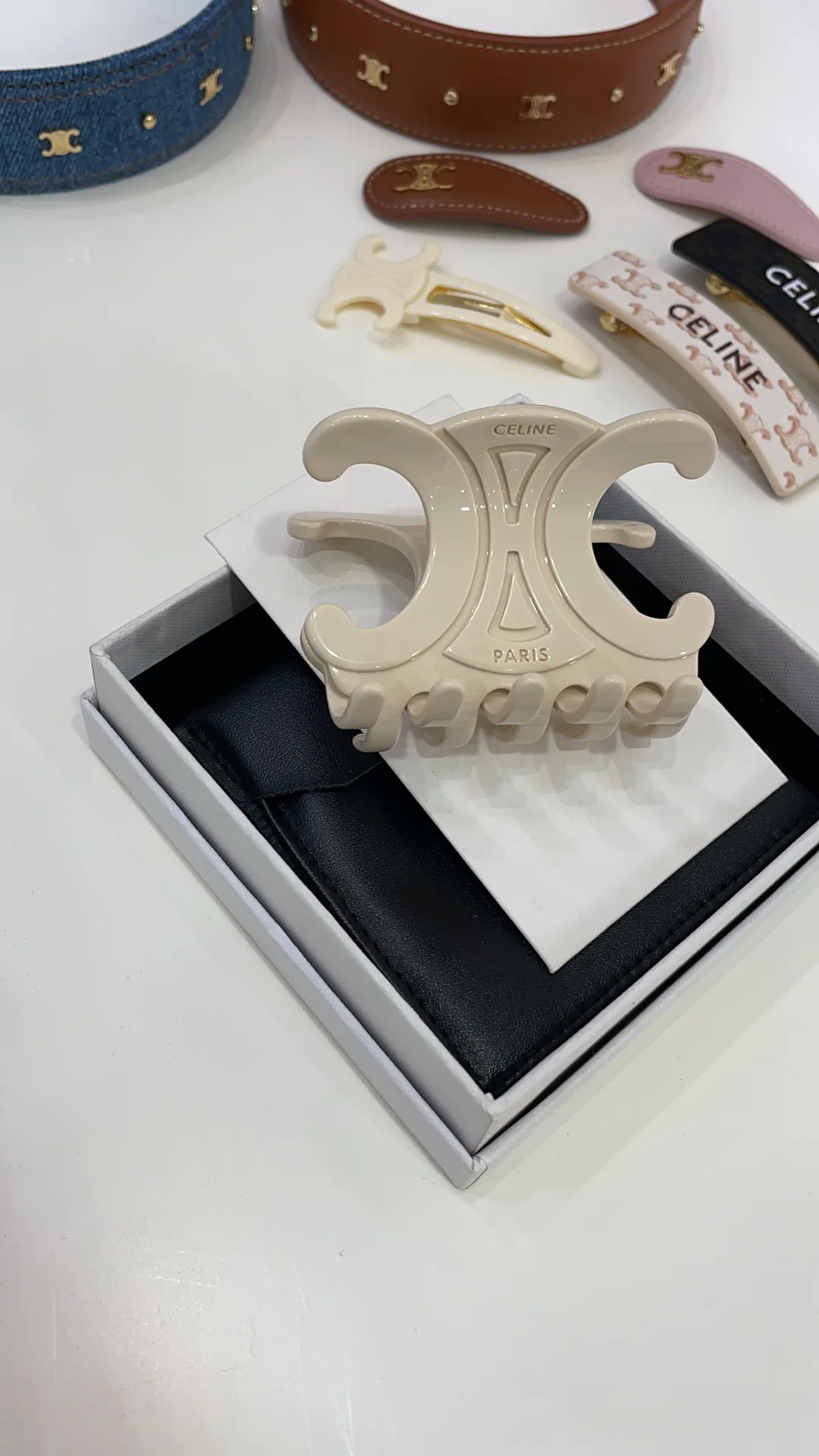 Головные Уборы Celine 822870