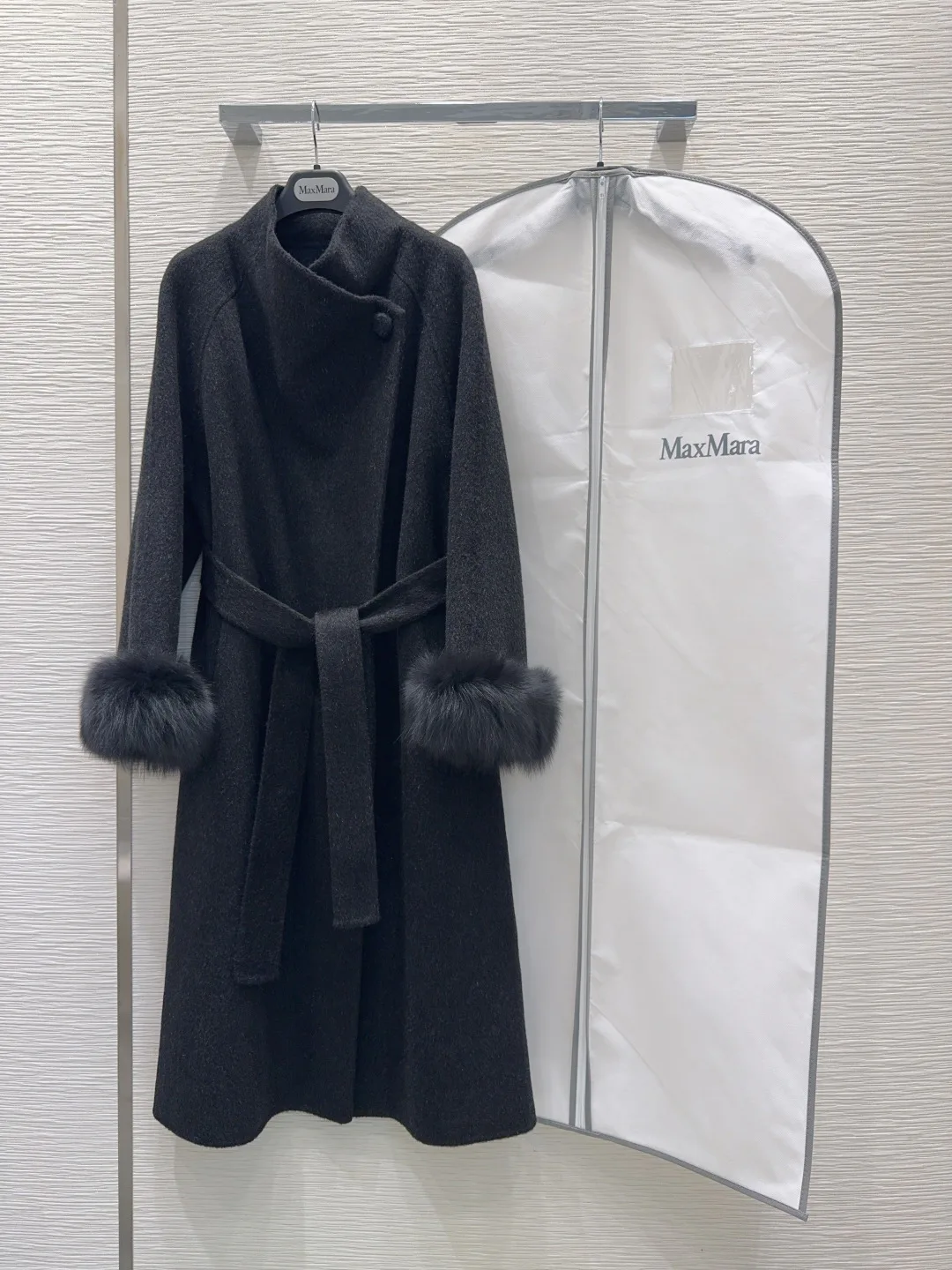 Пальто Женские Max Mara 18388617