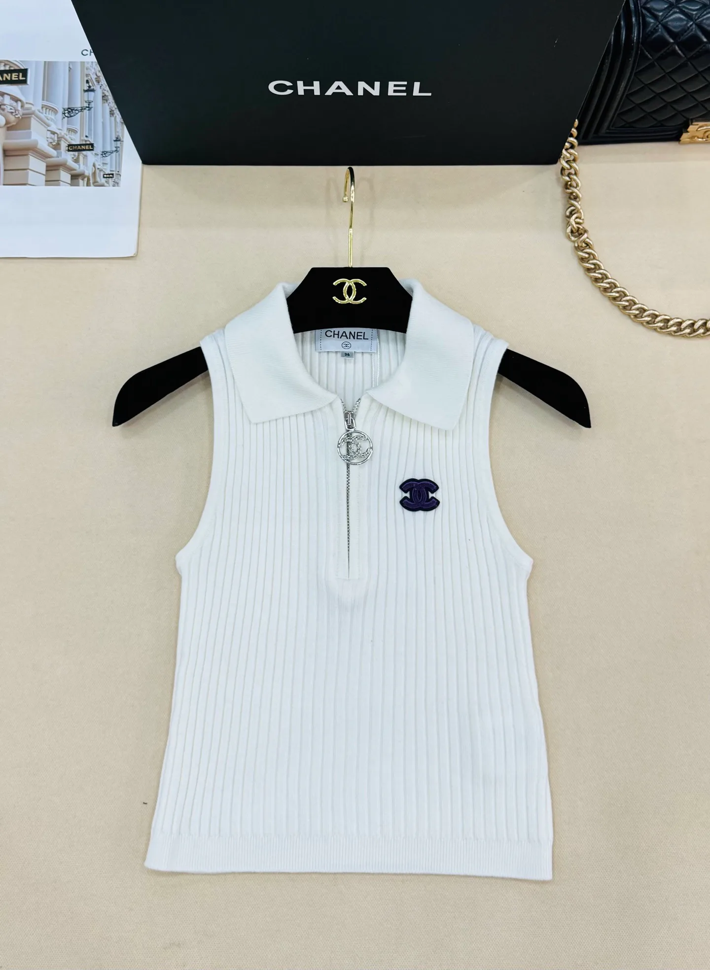 Жилеты Женские Chanel 13096327