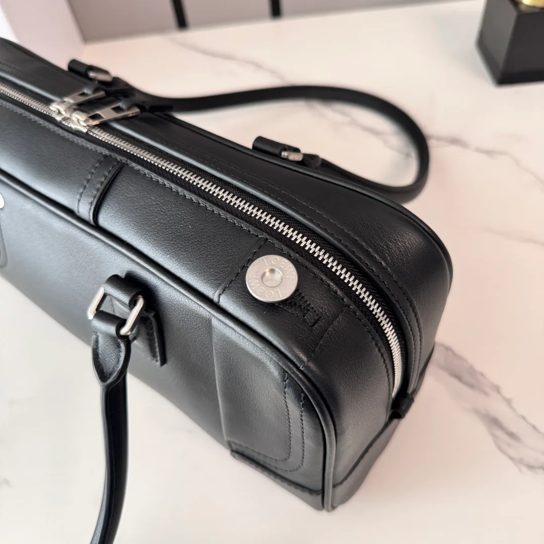 Классические Сумки Женские Loewe 11400986