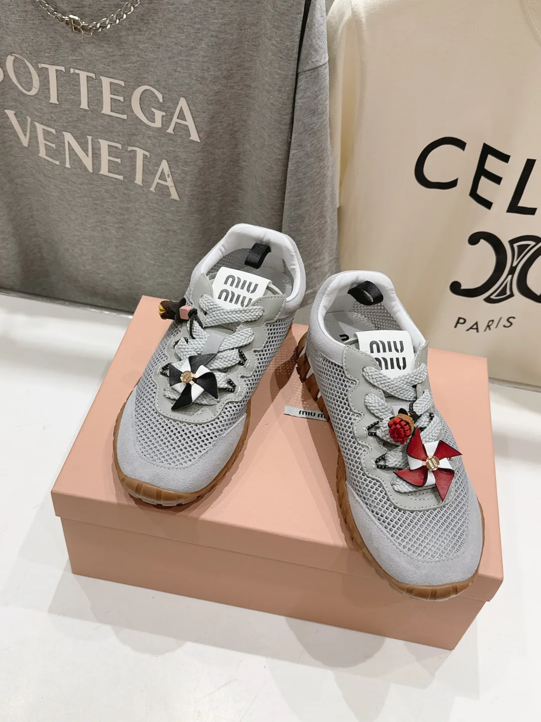 Кроссовки Женские Miu Miu 17240748