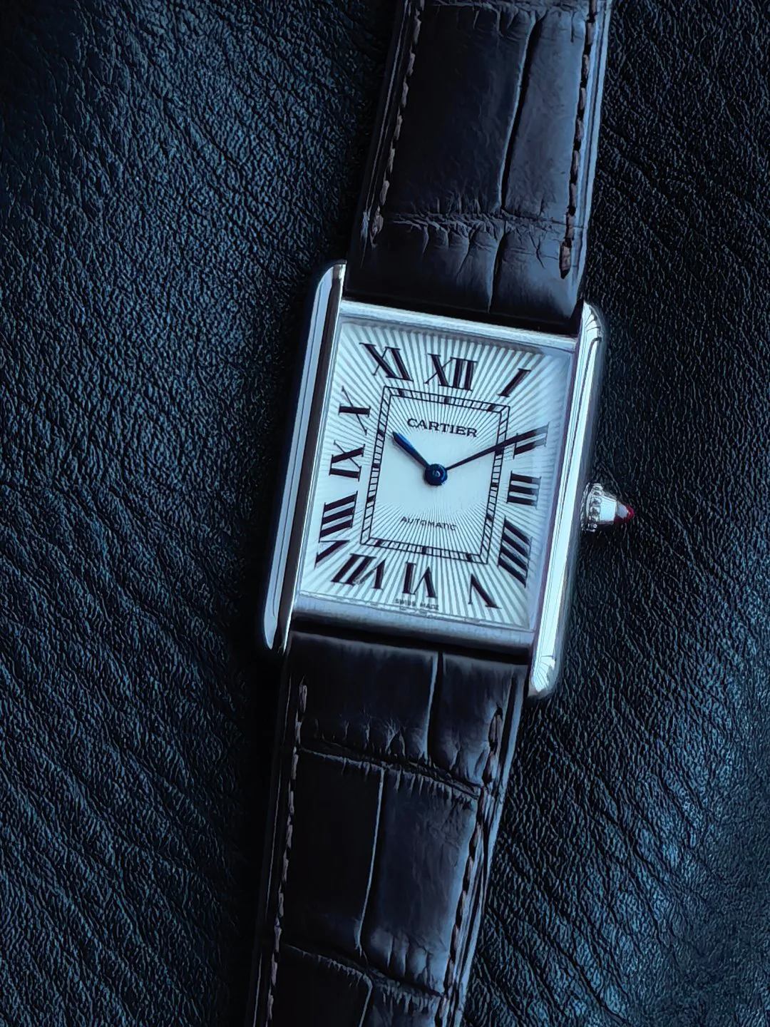 Часы Женские Cartier 17801459