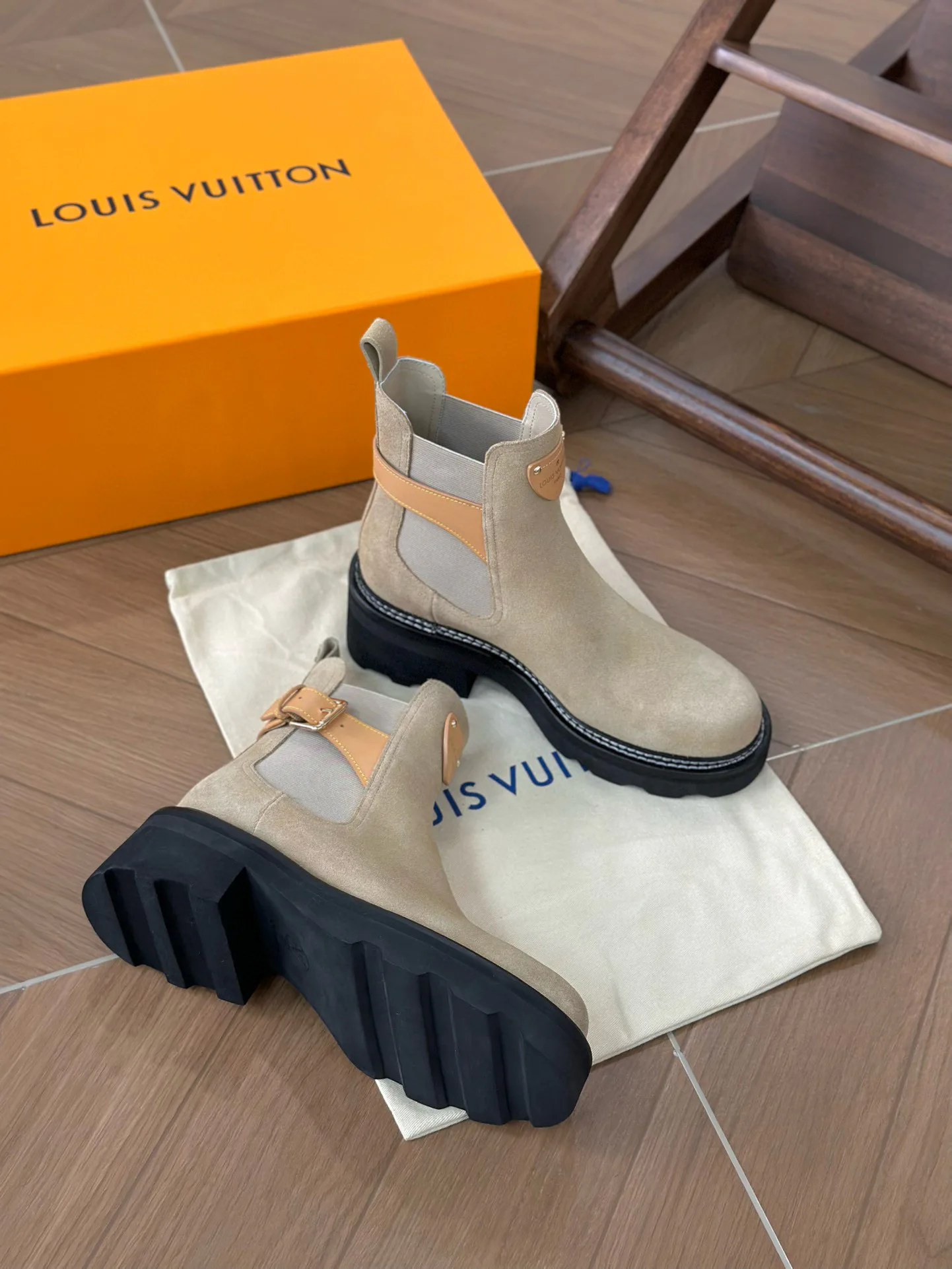 Ботинки Женские Louis Vuitton 5295258