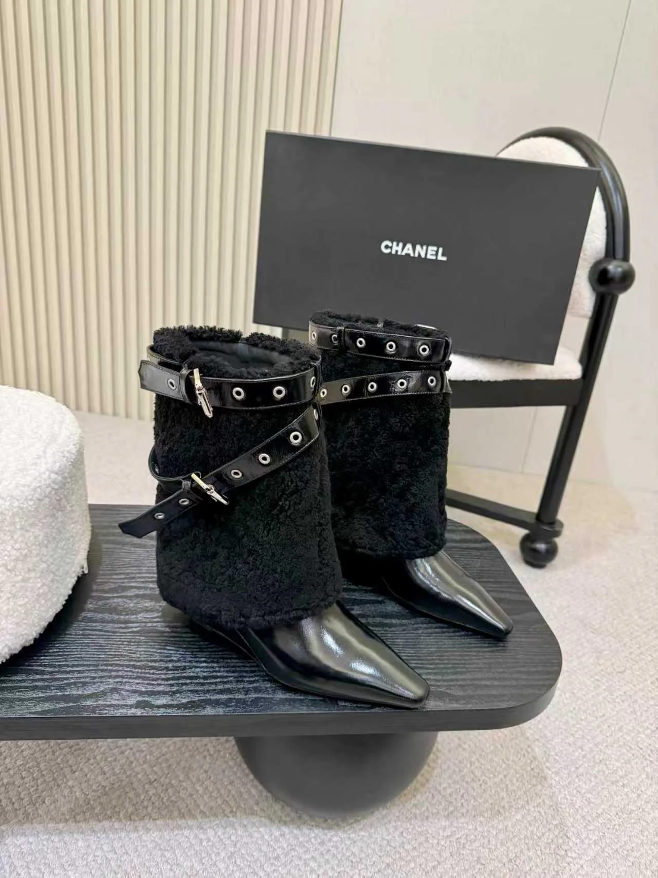Ботинки Женские Chanel 1525540