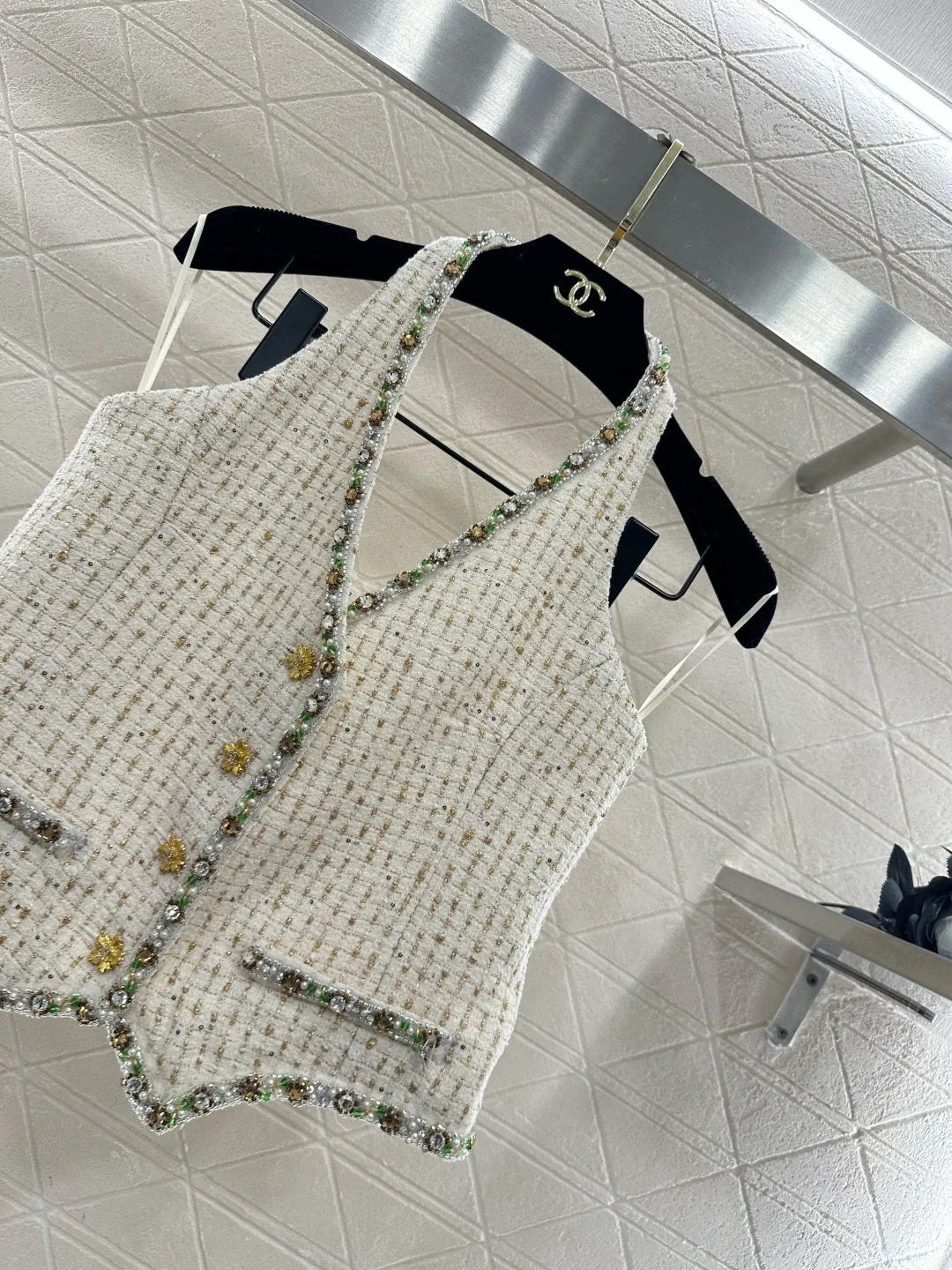 Жилеты Женские Chanel 1584257