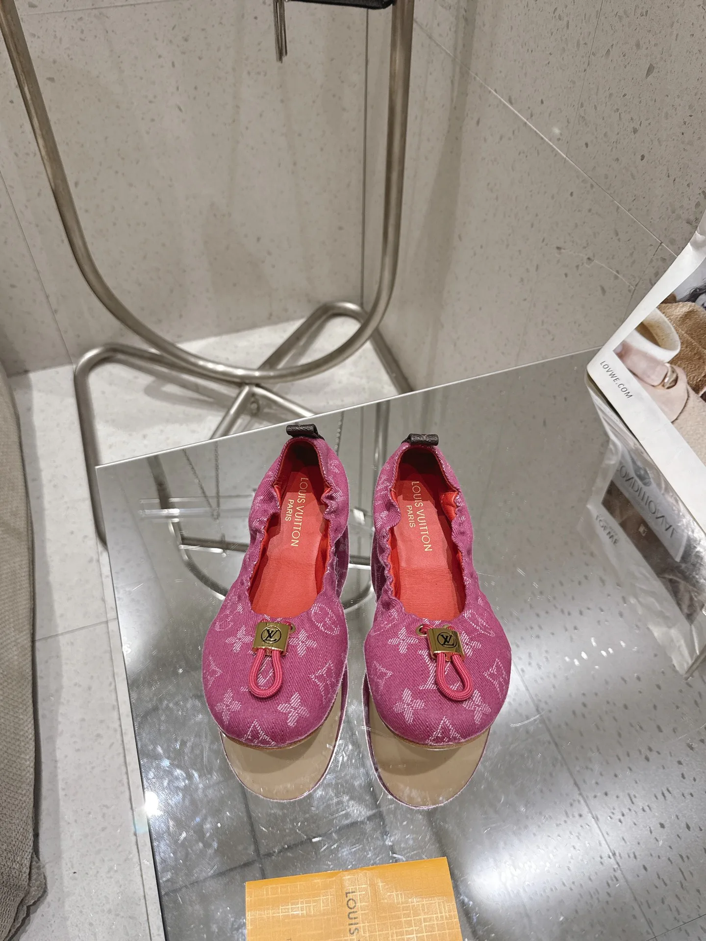 Балетки Женские Louis Vuitton 17524758