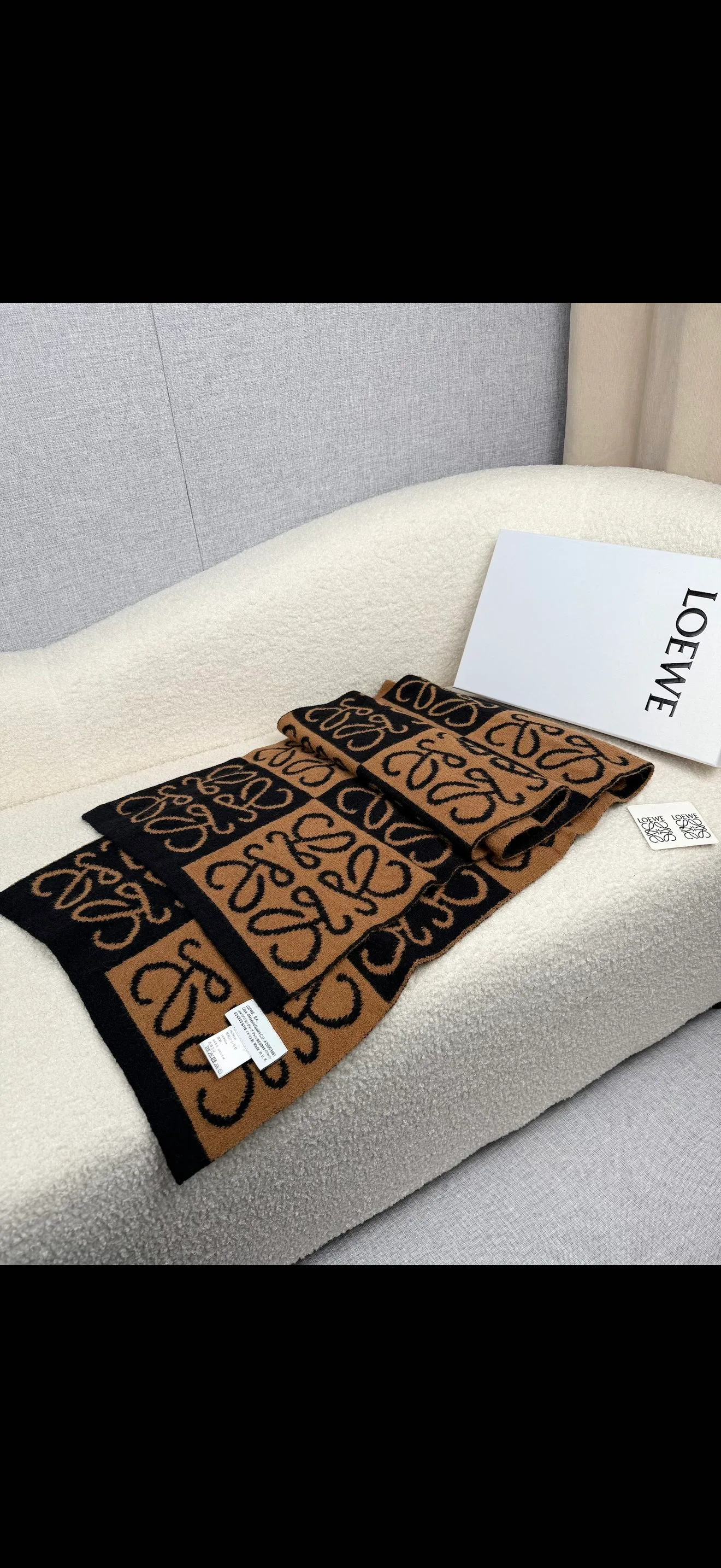 Шарфы Loewe 18675829
