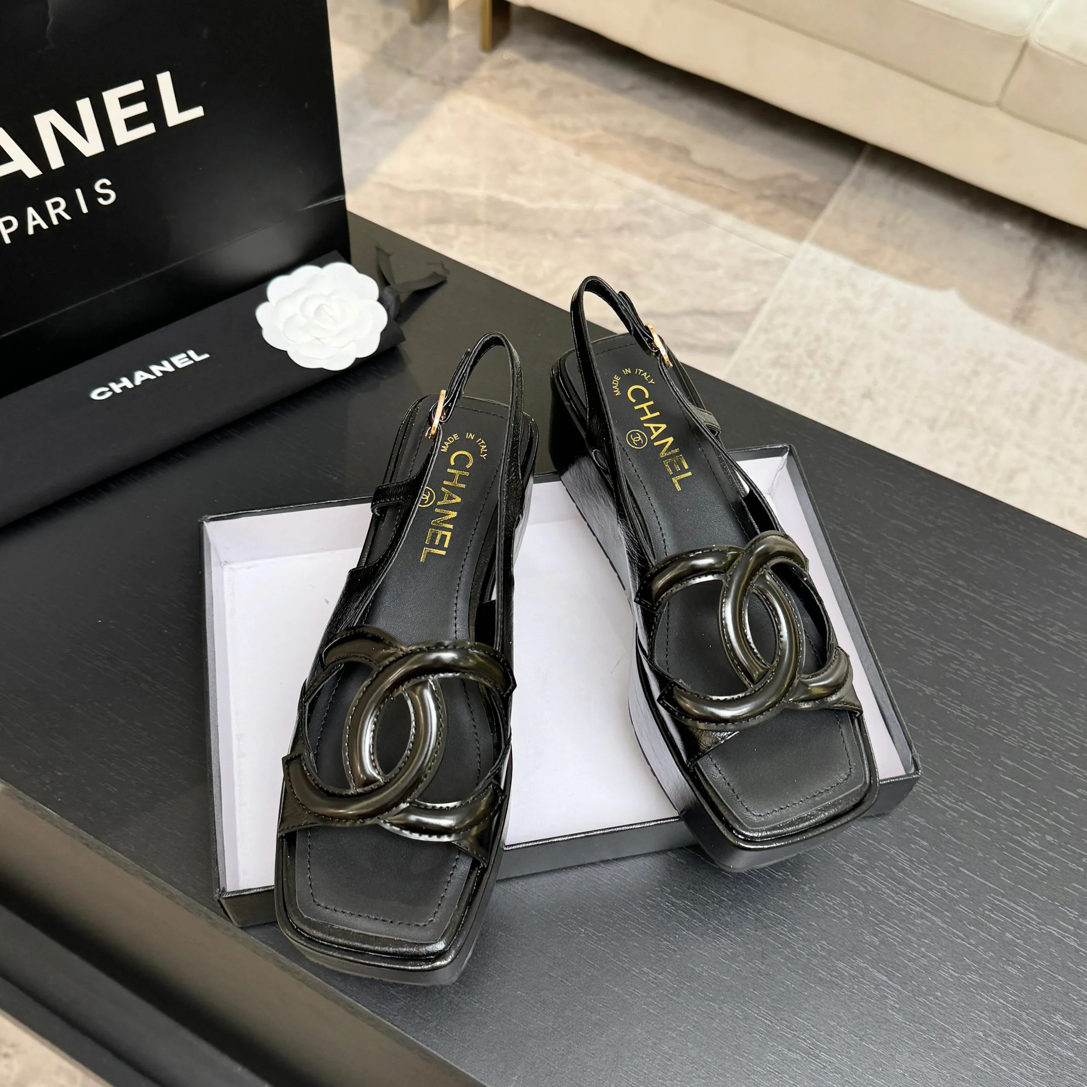 Босоножки Женские Chanel 18063120