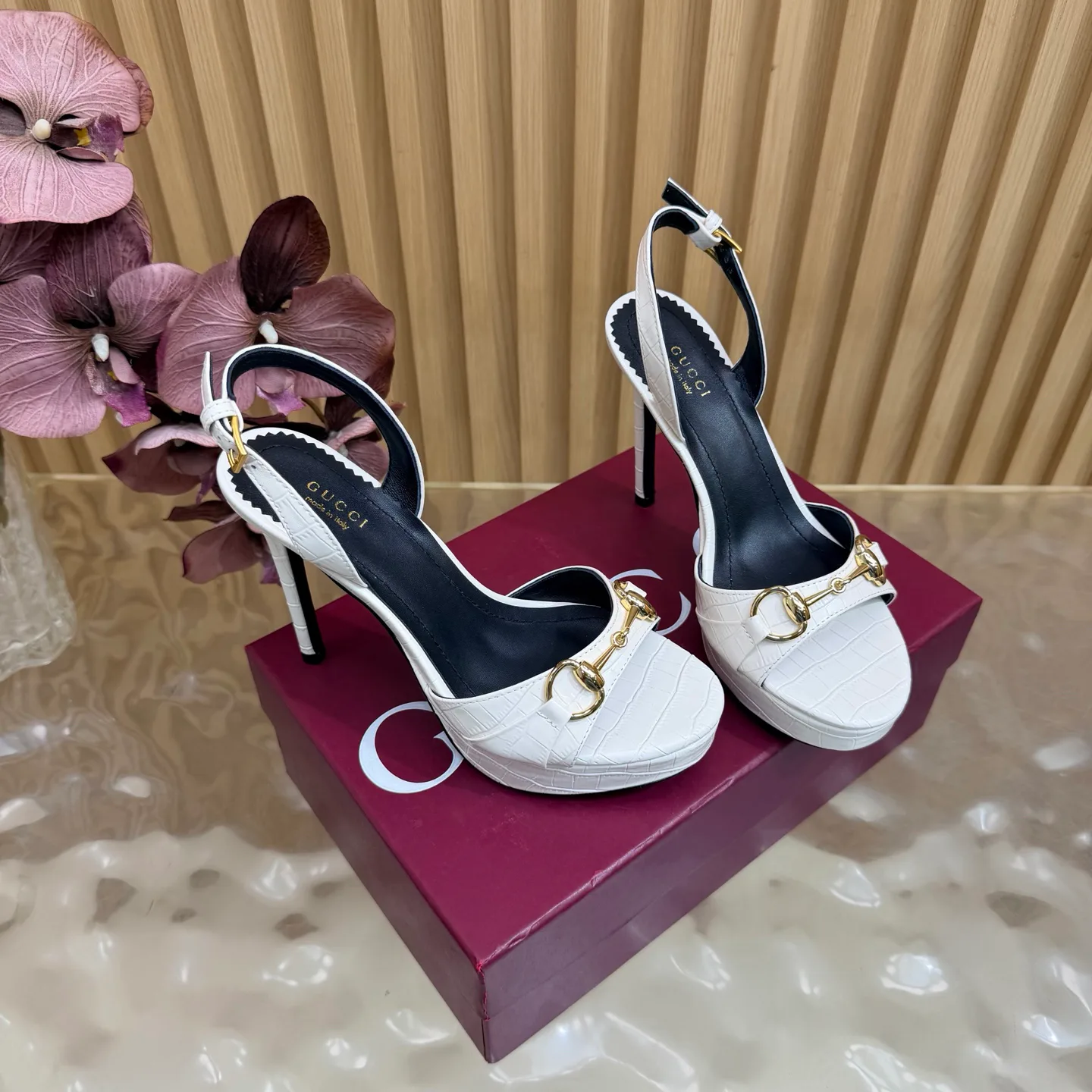 Босоножки Женские Gucci 17467489