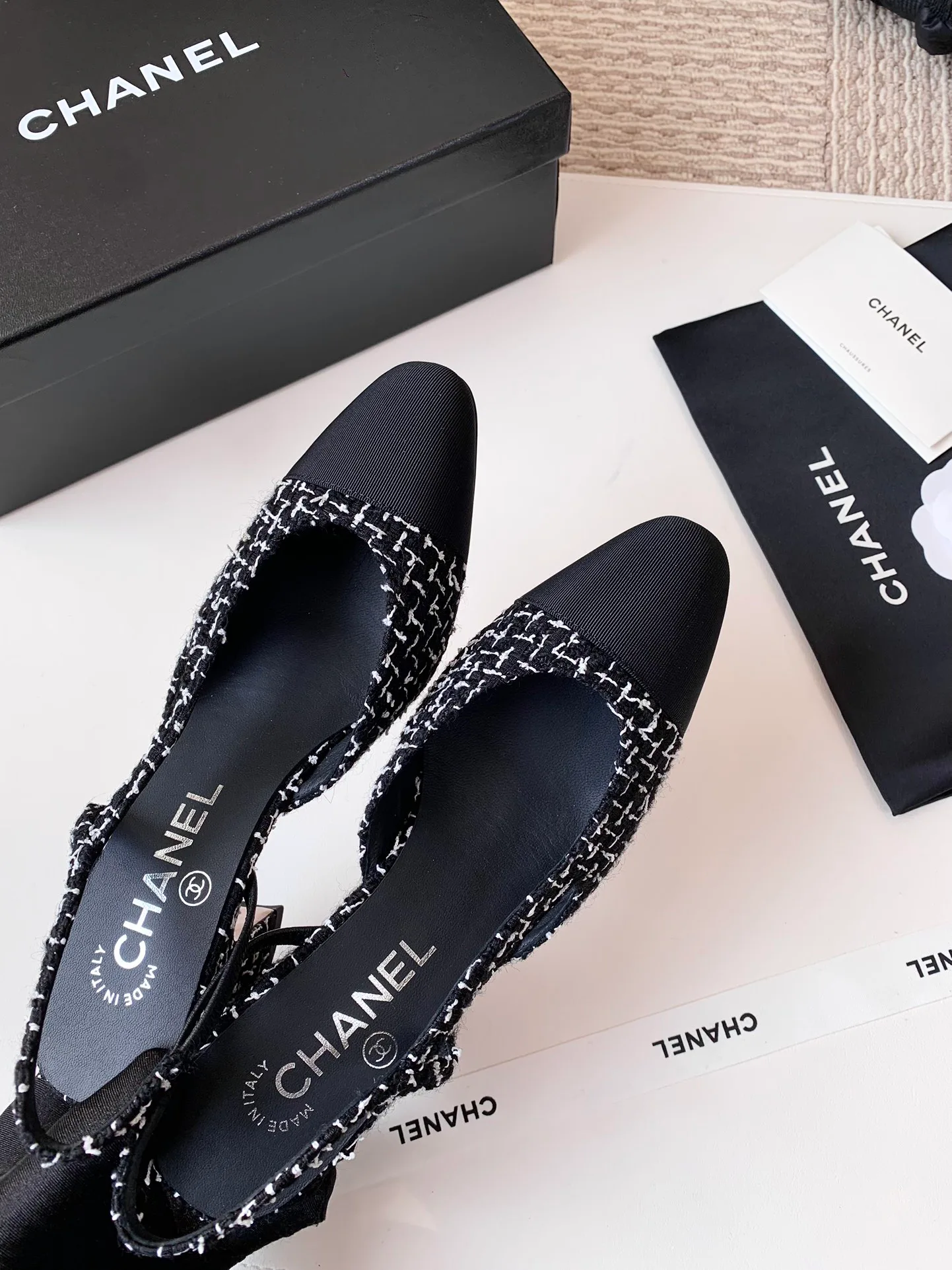 Босоножки Женские Chanel 12973508