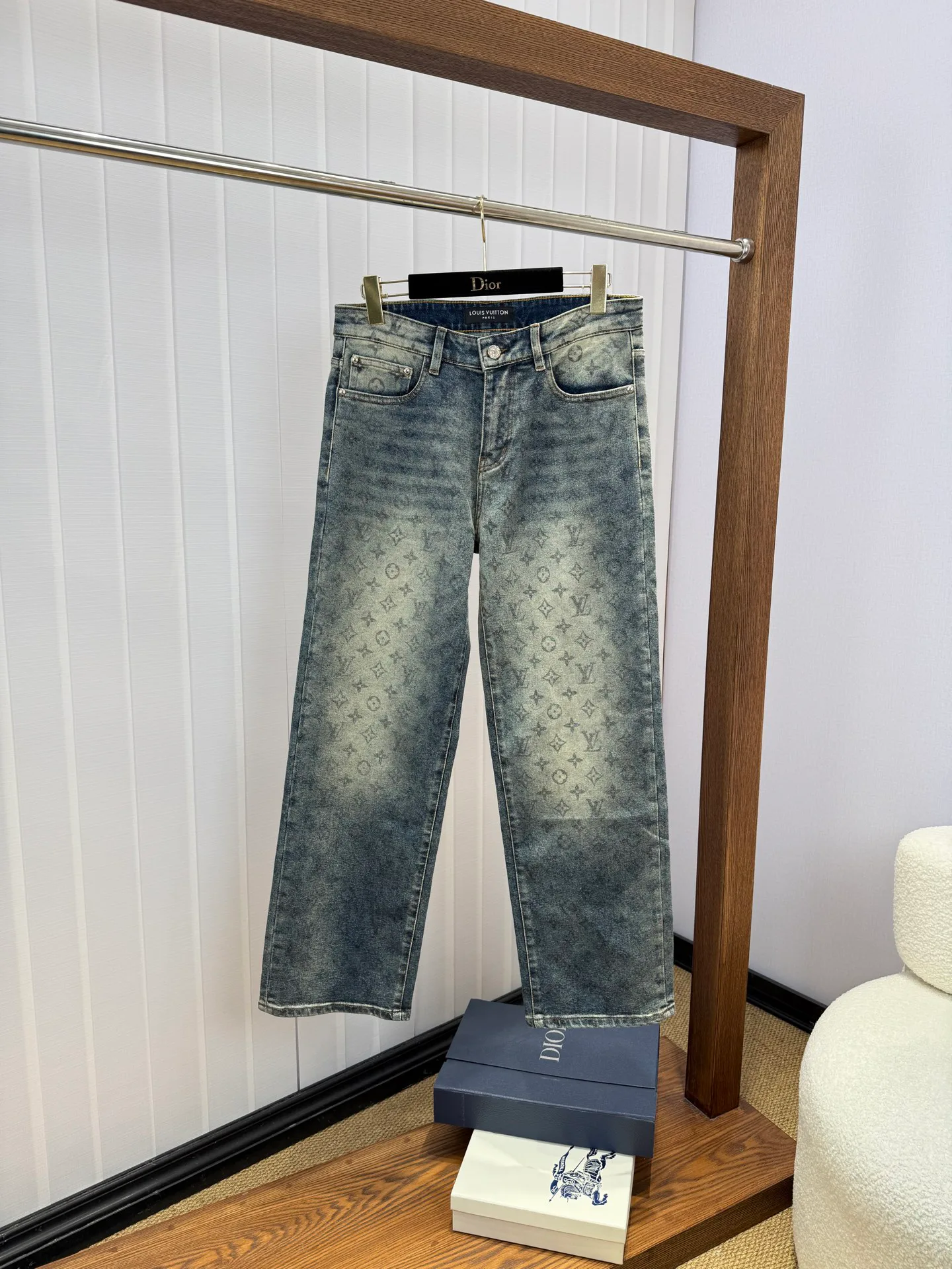Джинсы Мужские Louis Vuitton 18029752