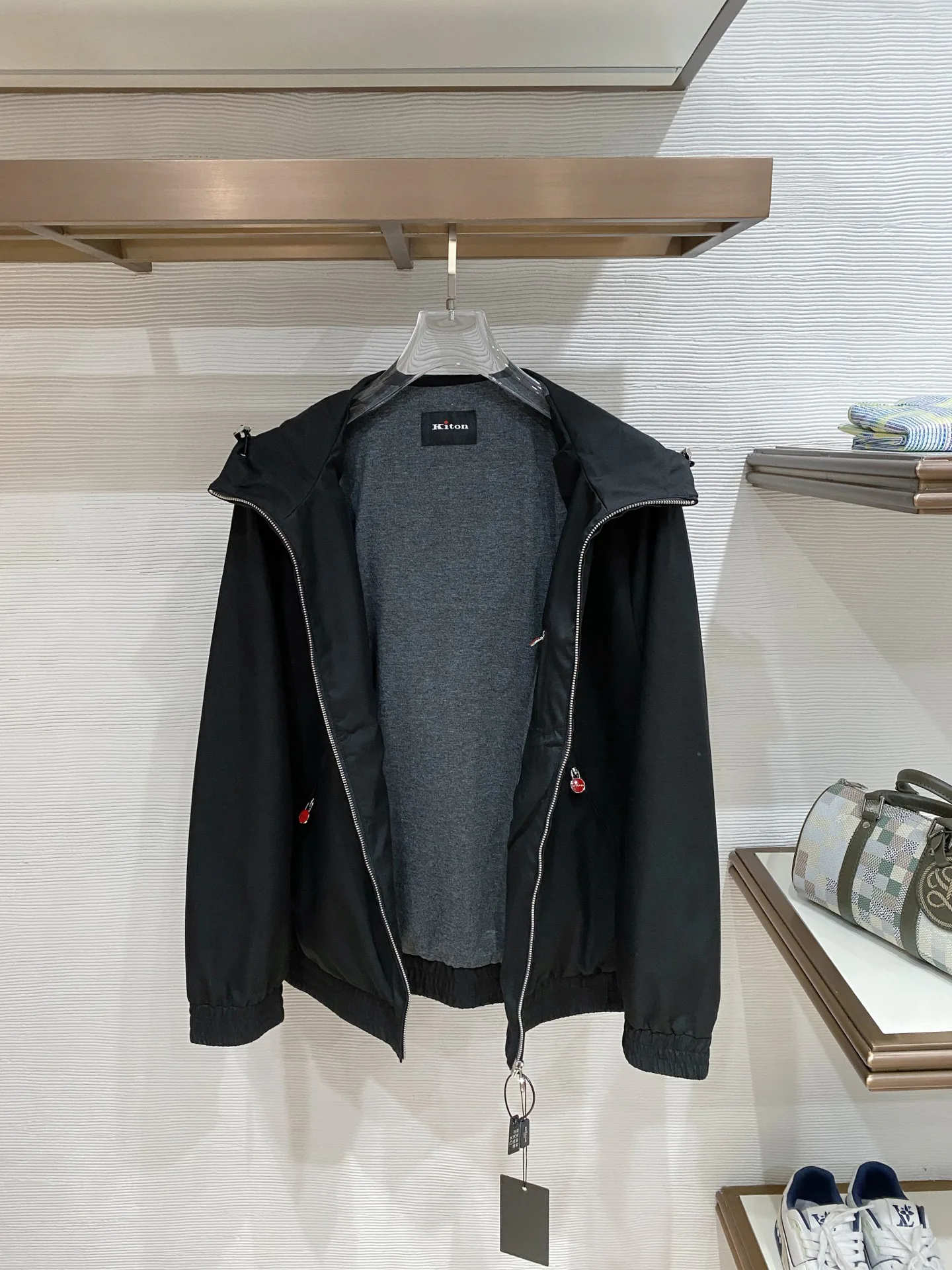 Куртки И Пуховики Мужские Kiton 11504114