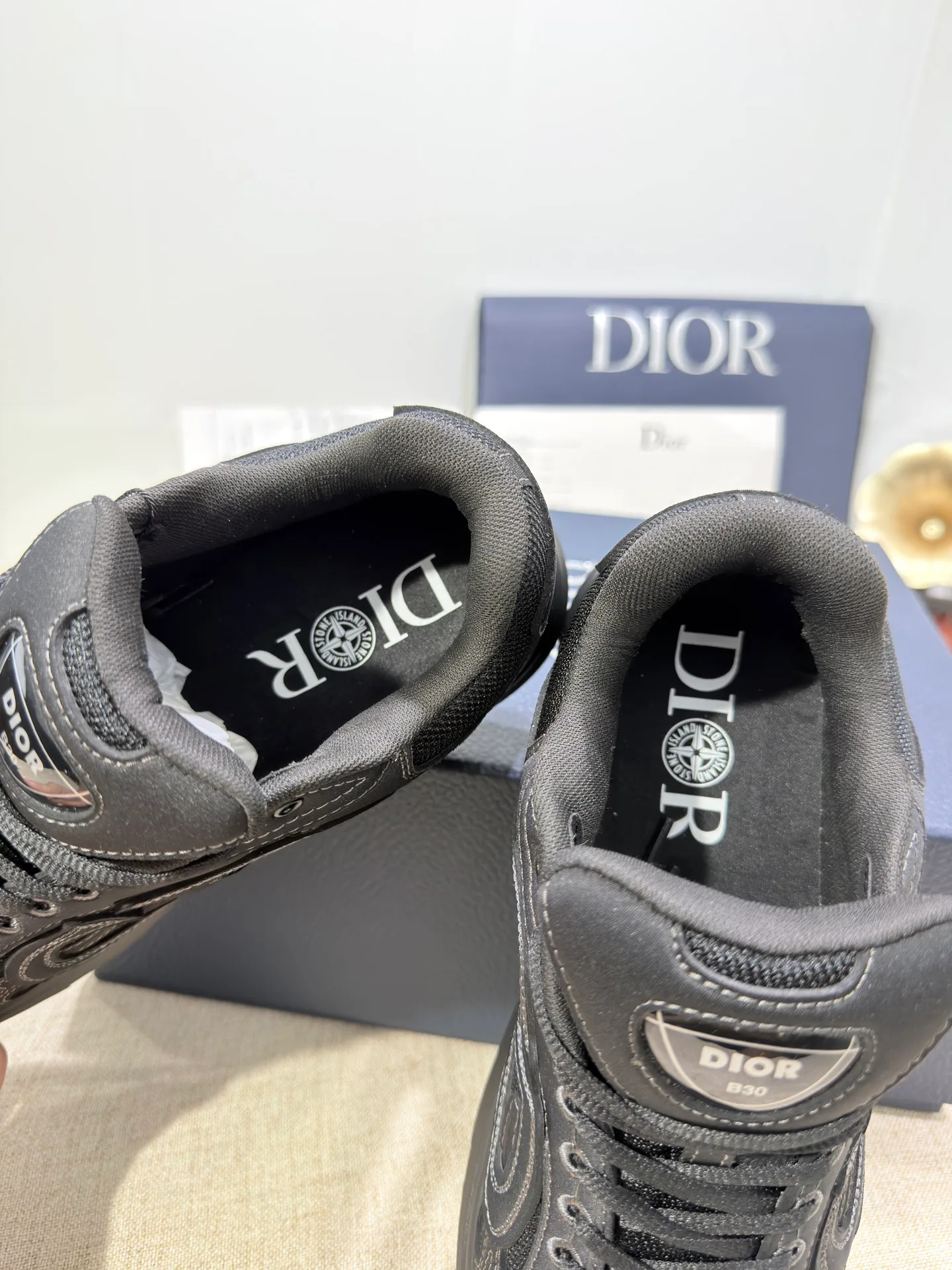 Кроссовки Мужские Christian Dior 18666769