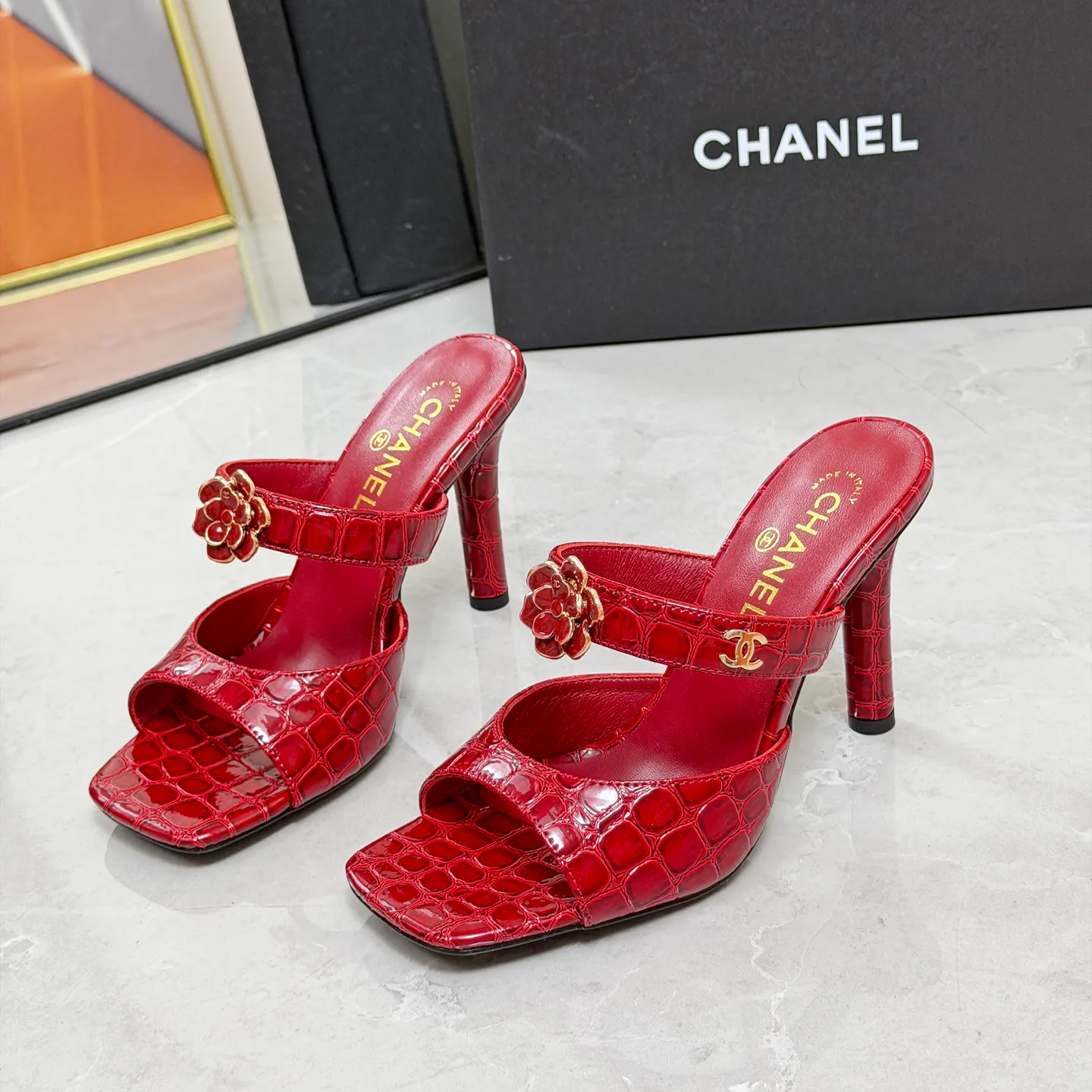 Босоножки Женские Chanel 17335034