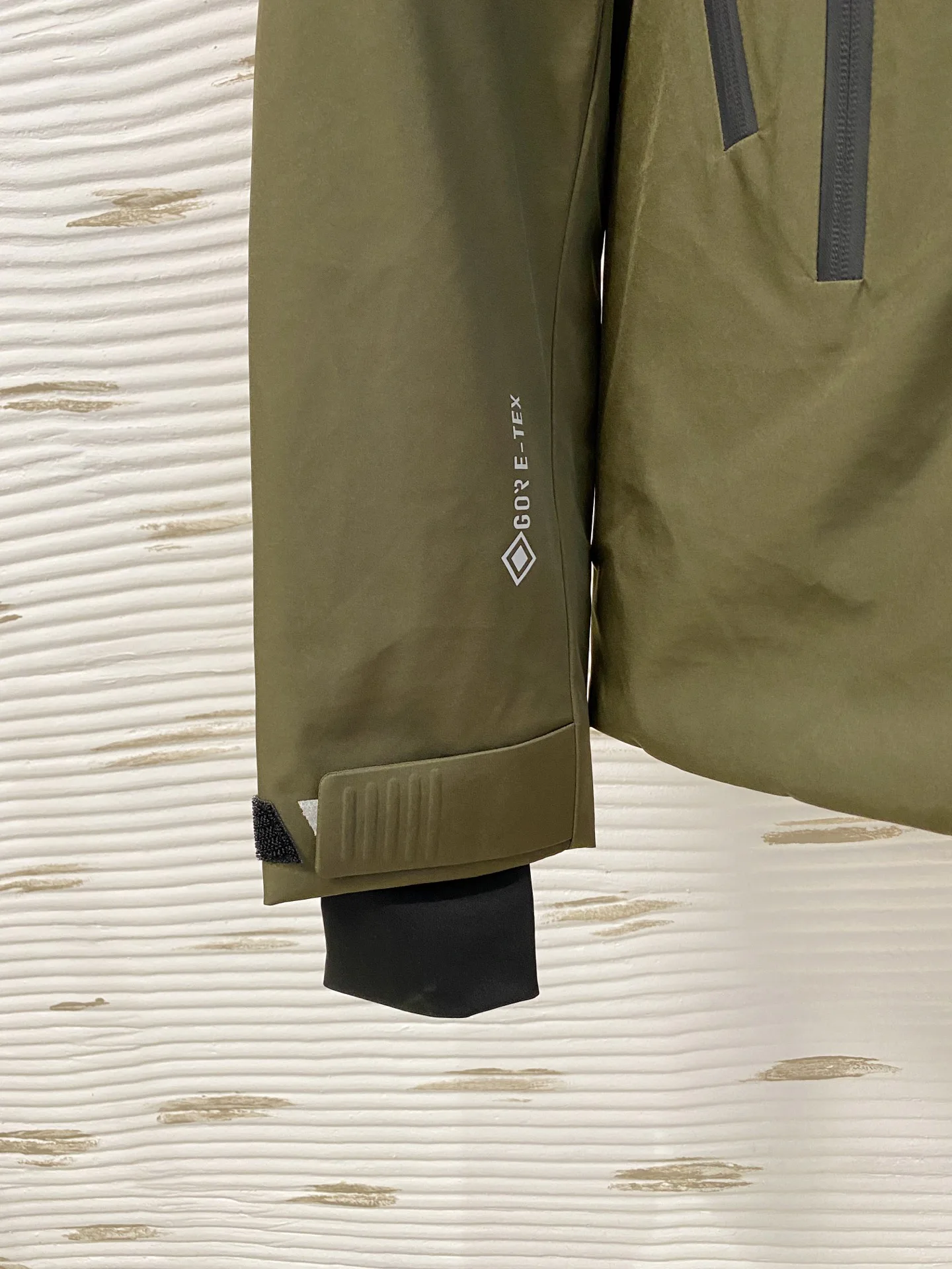 Куртки И Пуховики Женские Moncler 1845628