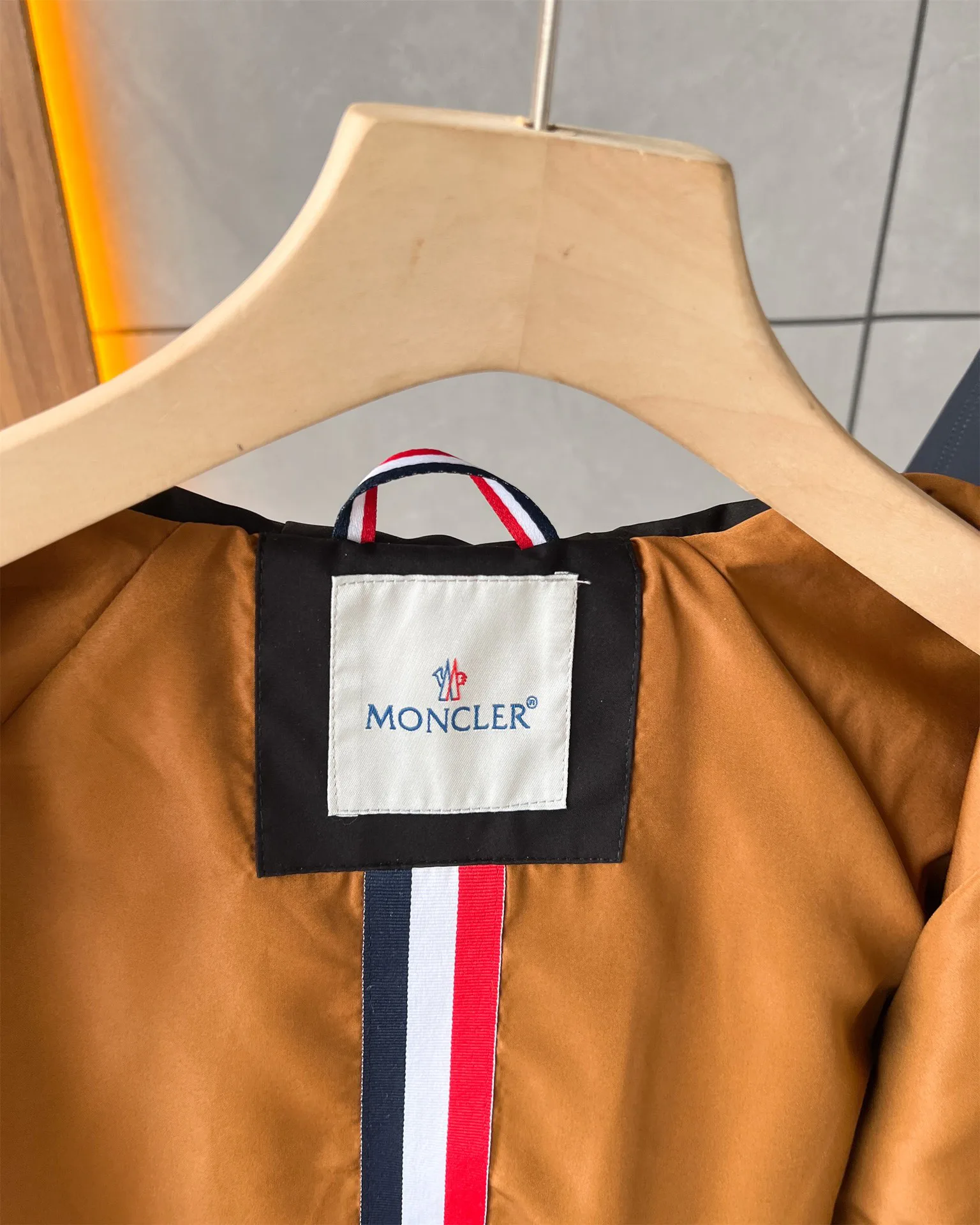 Куртки И Пуховики Мужские Moncler 16157