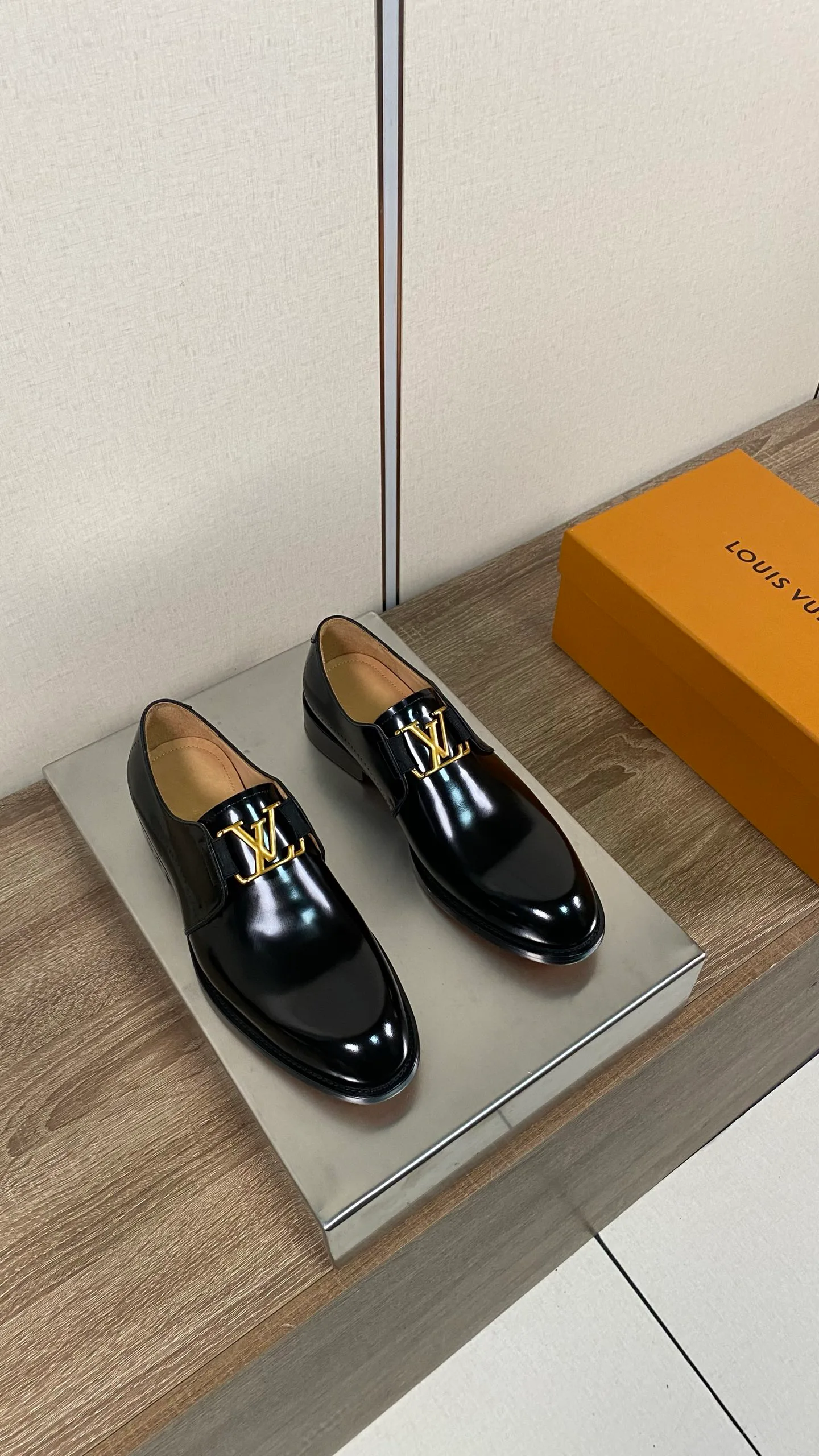 Лоферы И Туфли Мужские Louis Vuitton 18078690